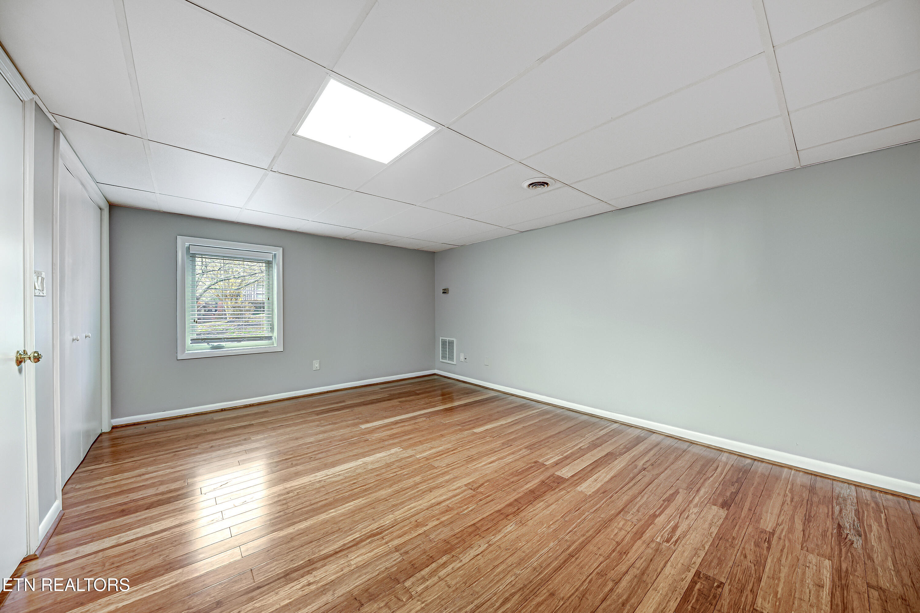 12013 N Fox Den Drive Knoxville TN 37934