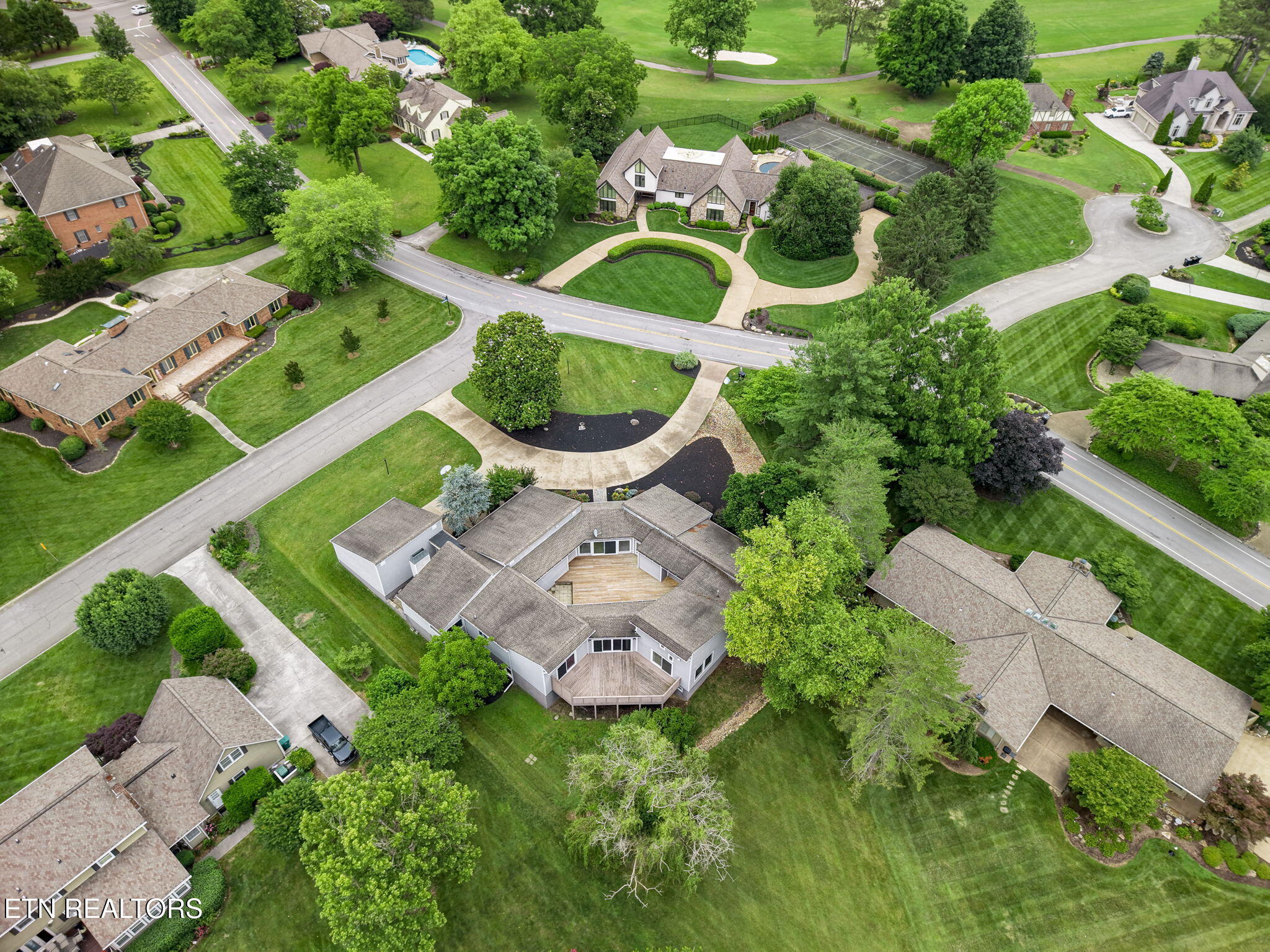 12013 N Fox Den Drive Knoxville TN 37934