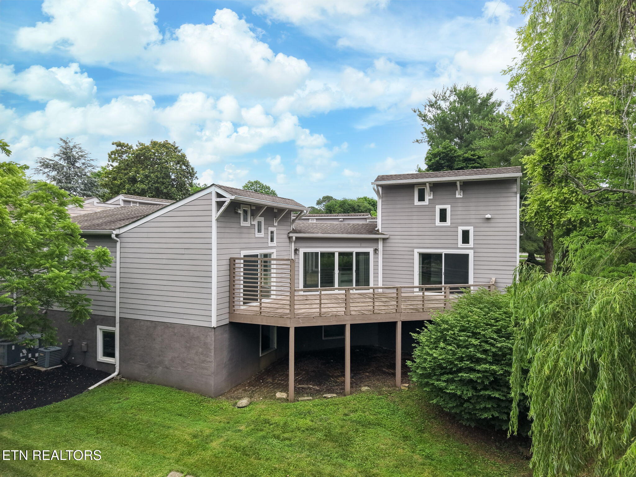 12013 N Fox Den Drive Knoxville TN 37934