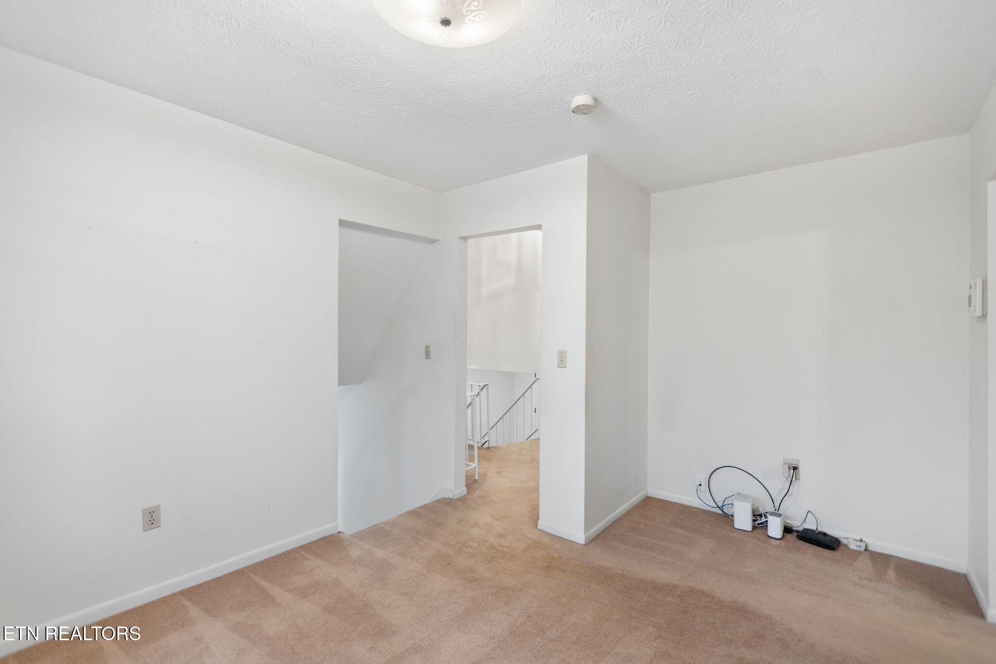 155 Chestnut Hill Road Harriman TN 37748