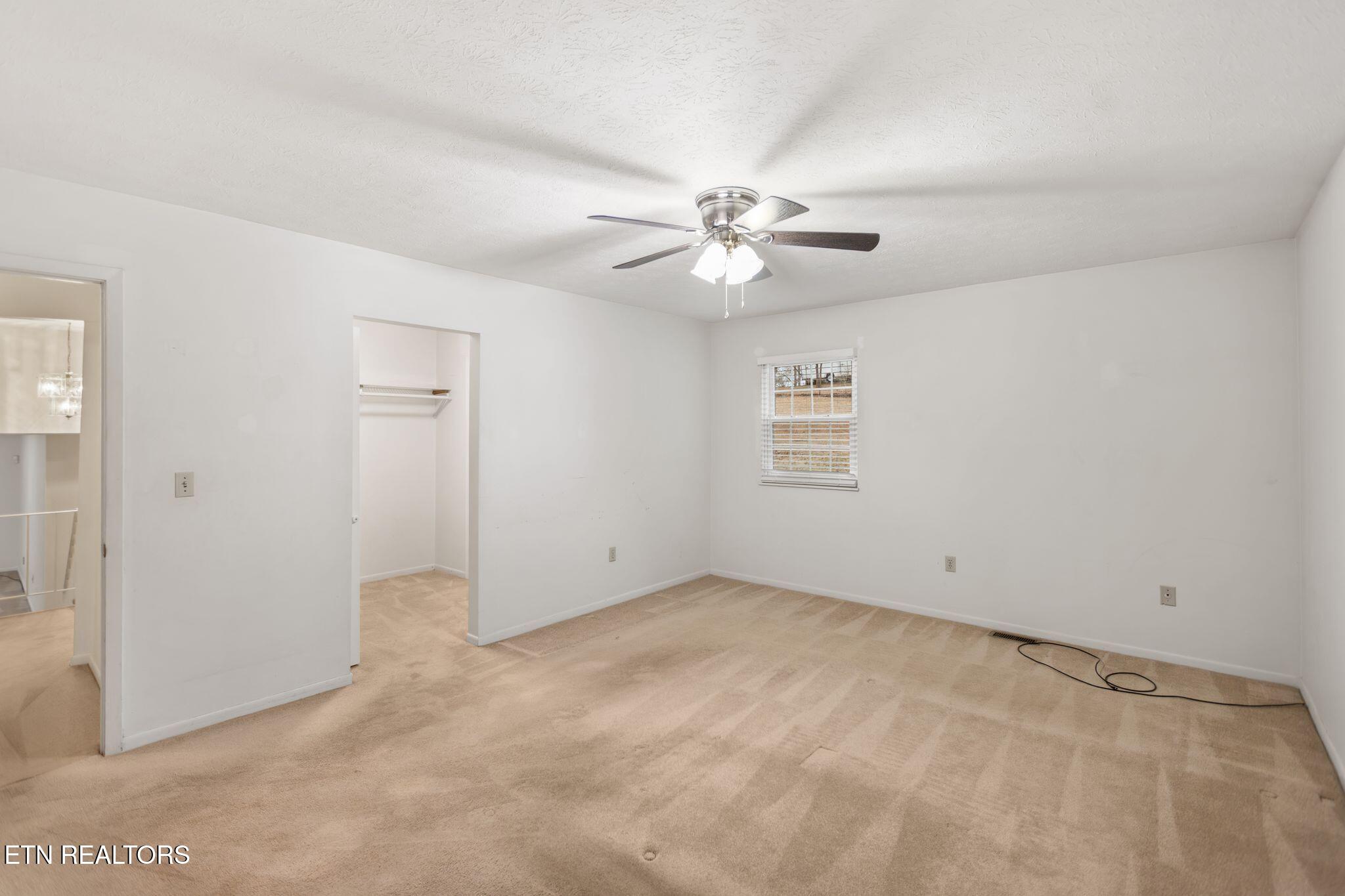 155 Chestnut Hill Road Harriman TN 37748