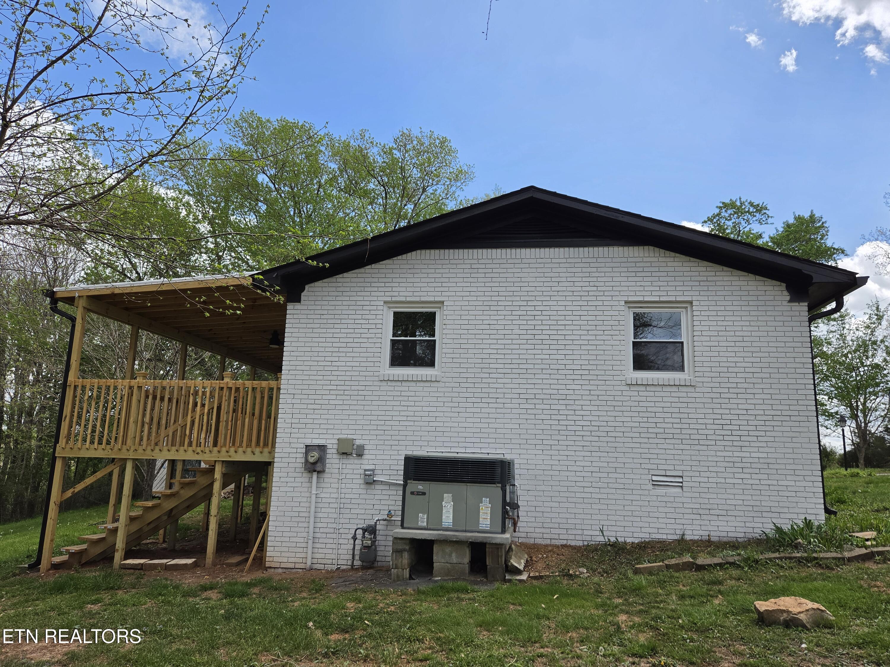 191 County House Road Sparta TN 38583