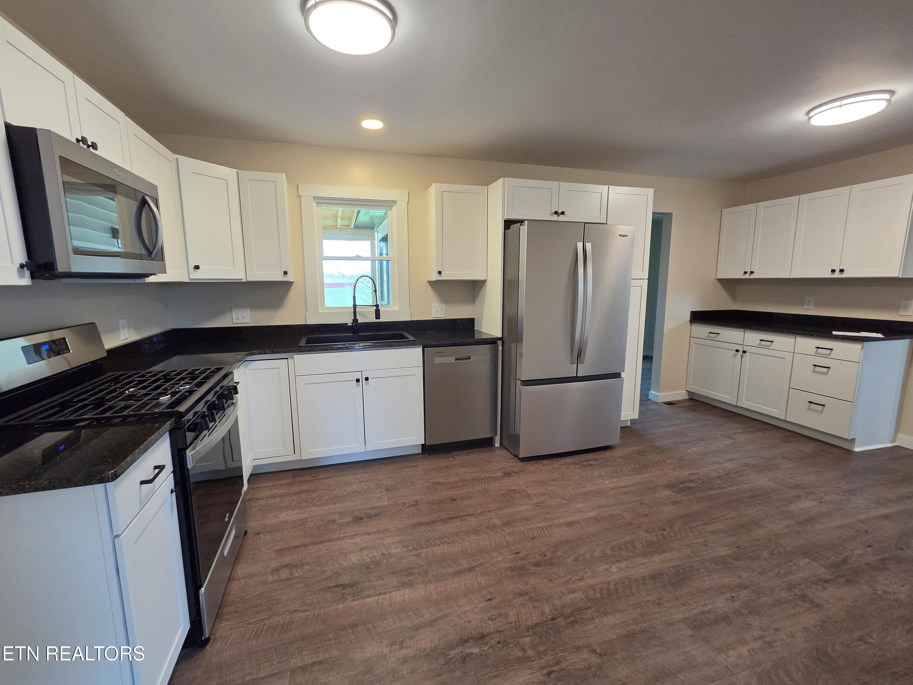 191 County House Road Sparta TN 38583
