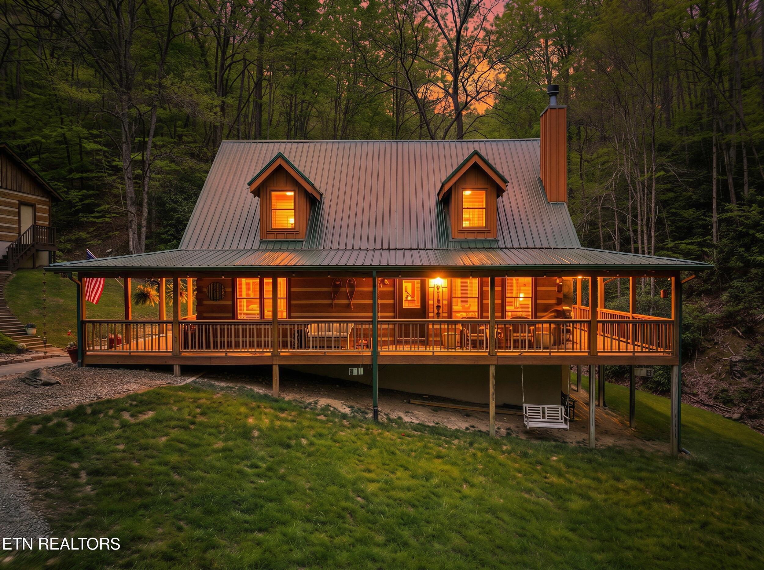 1053 Big Buck Trail Townsend TN 37882