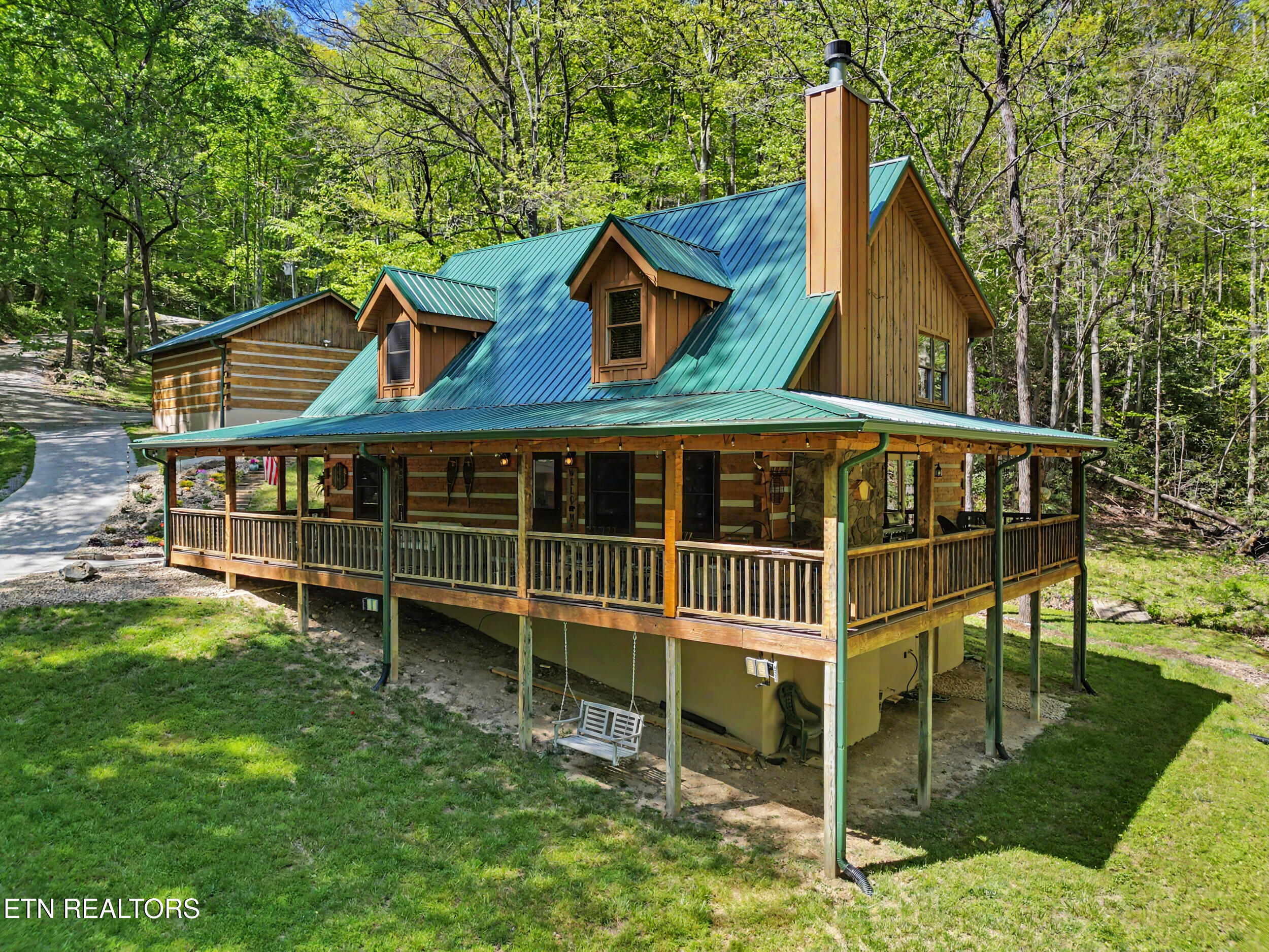 1053 Big Buck Trail Townsend TN 37882