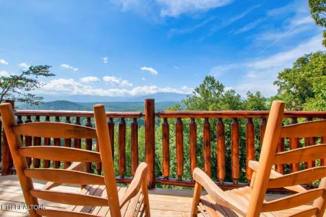 2251 Upper Middle Creek Road Sevierville TN 37876
