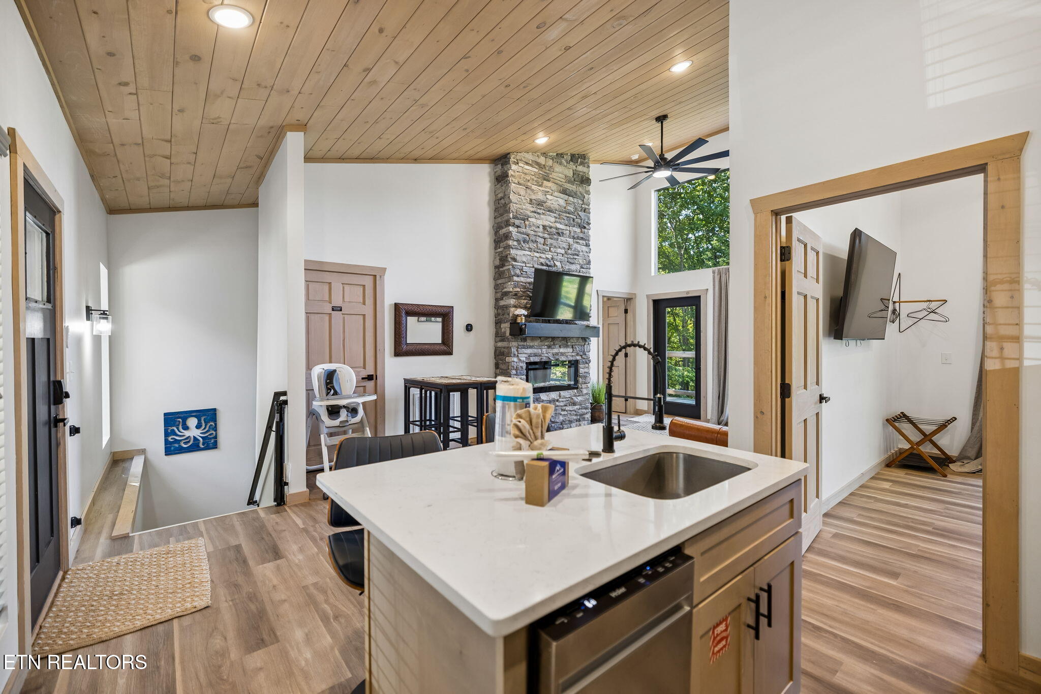 2241 E View Drive Sevierville TN 37876