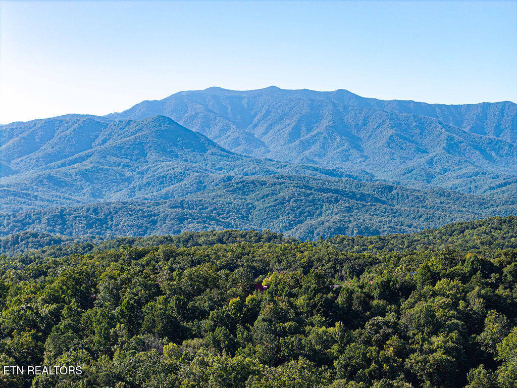 2241 E View Drive Sevierville TN 37876