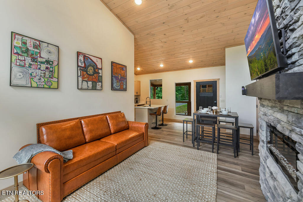 2241 E View Drive Sevierville TN 37876