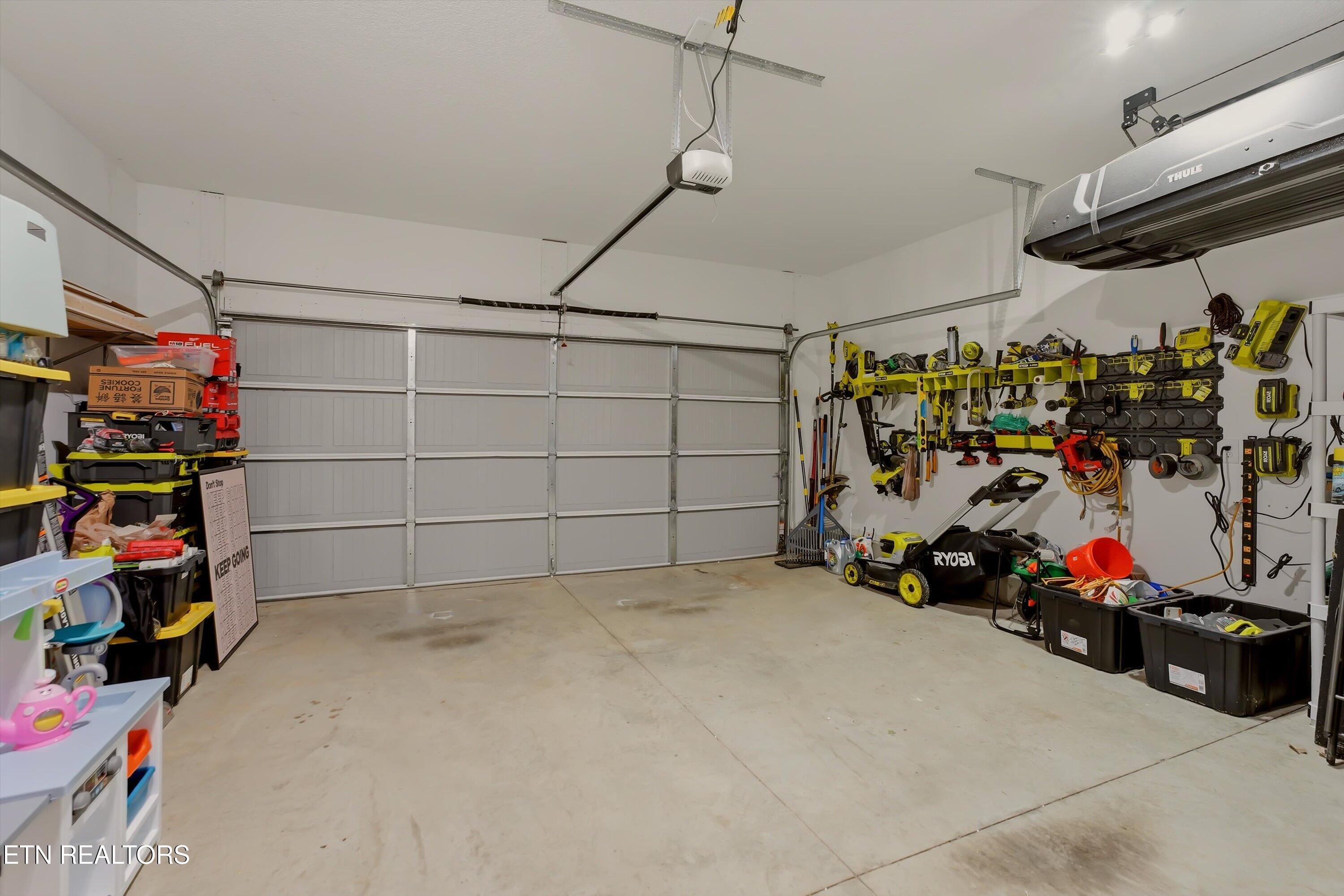 1435 Ridge Climber Road Knoxville TN 37922