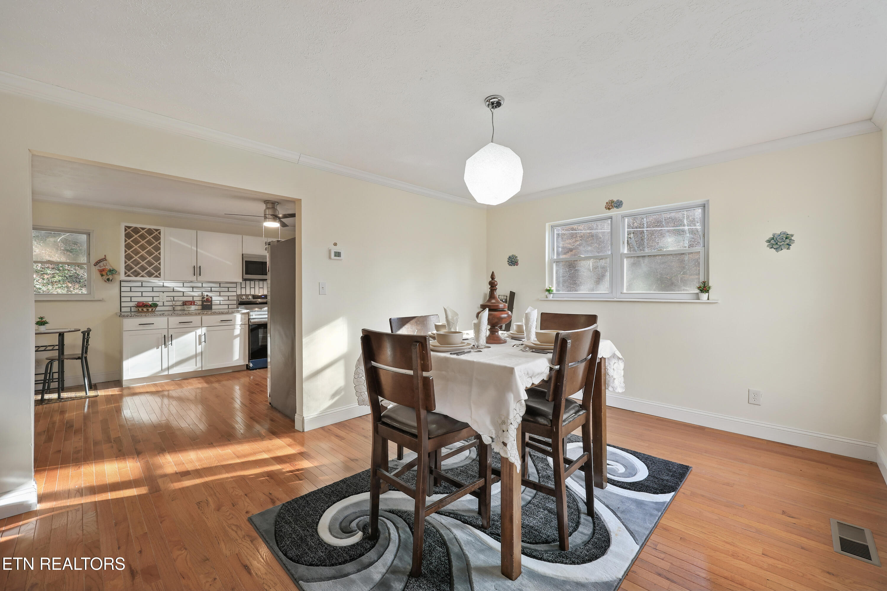 790 Sulphur Springs Road Clinton TN 37716