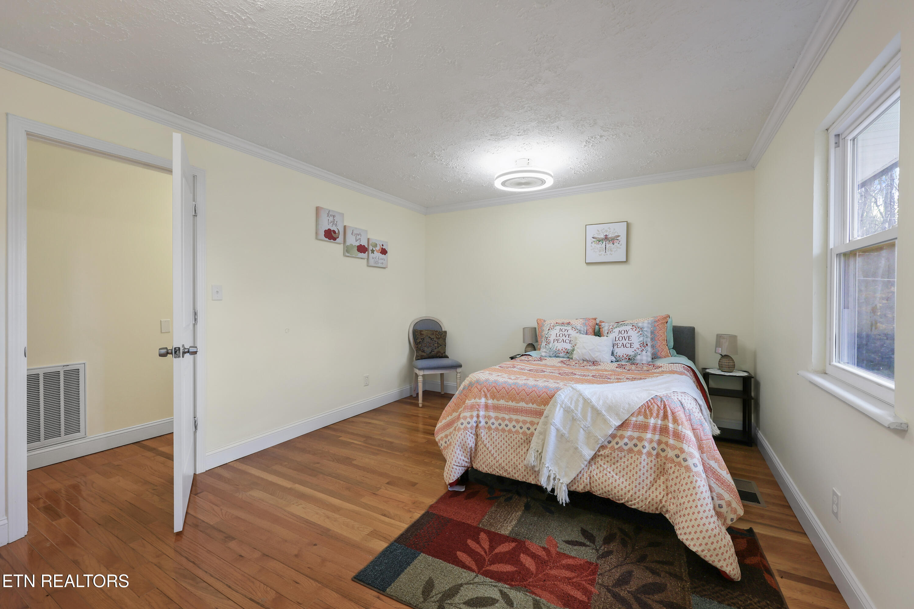 790 Sulphur Springs Road Clinton TN 37716