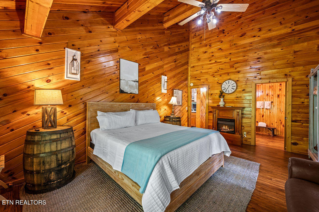 2420 Sunset Road Sevierville TN 37862