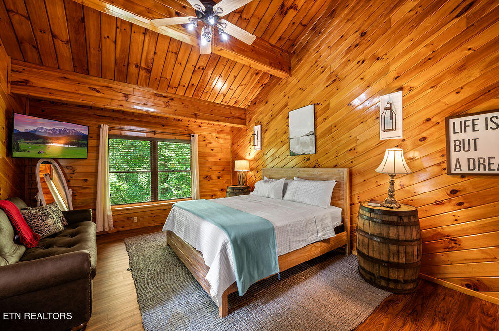 2420 Sunset Road Sevierville TN 37862
