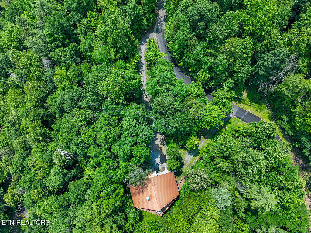 2420 Sunset Road Sevierville TN 37862