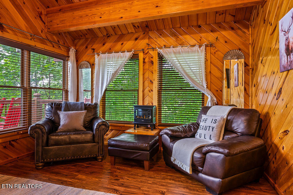 2420 Sunset Road Sevierville TN 37862