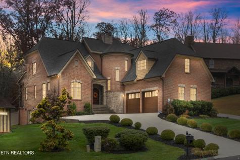 1818 Calgary Falls Lane Knoxville TN 37931