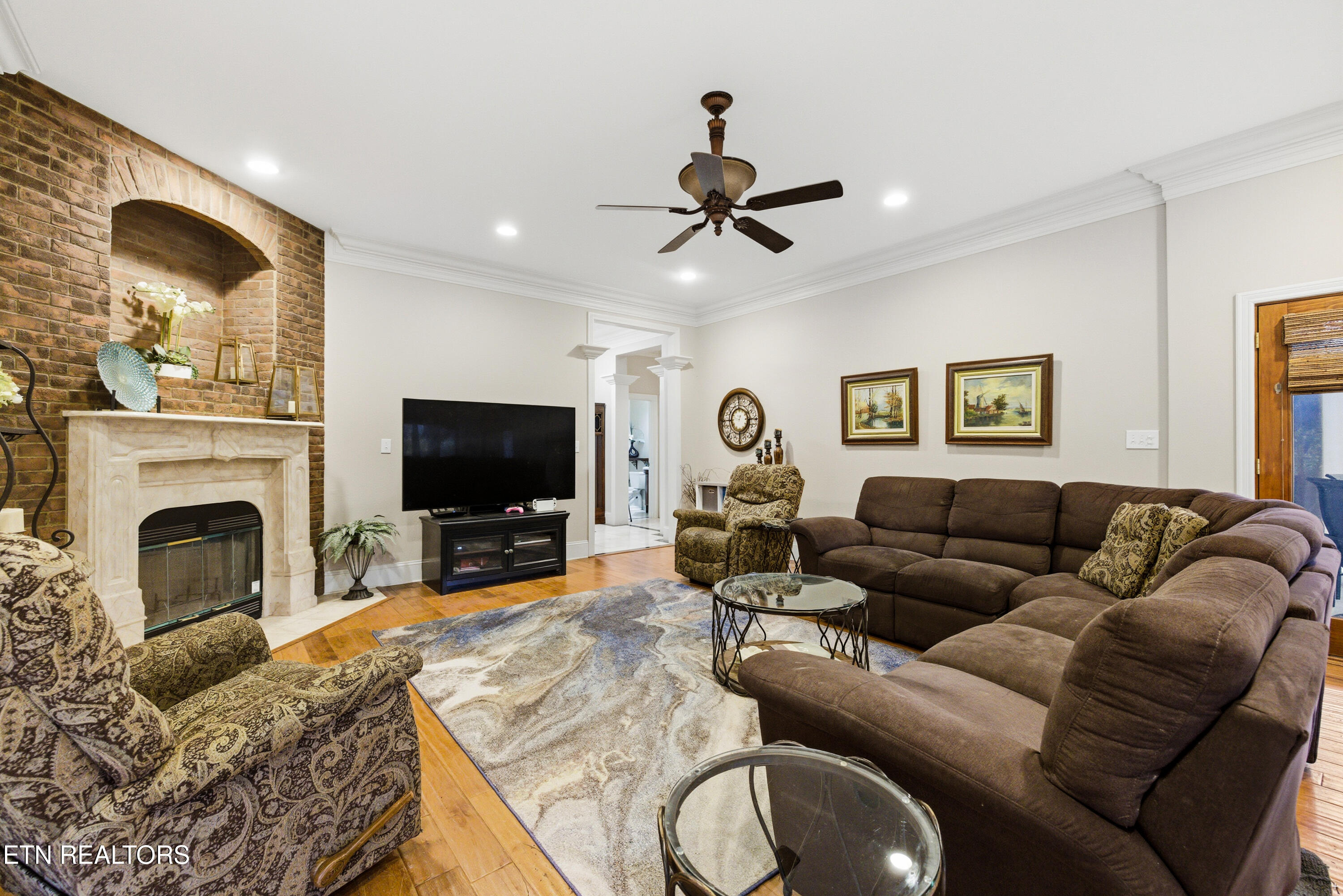 1818 Calgary Falls Lane Knoxville TN 37931