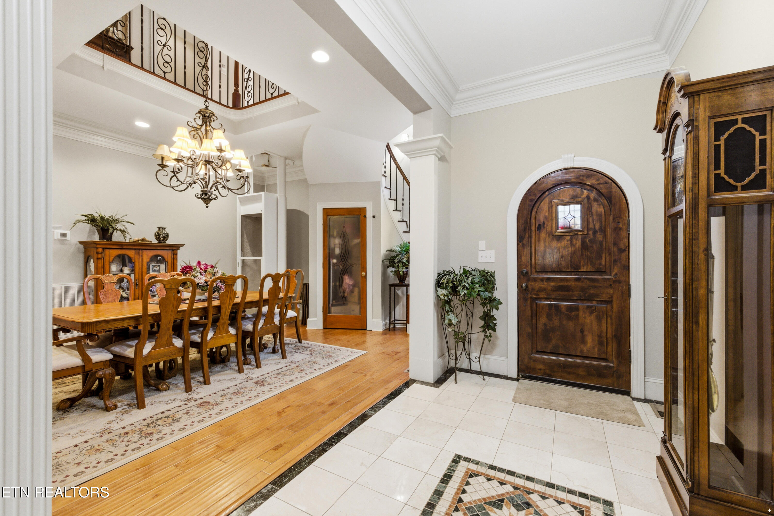 1818 Calgary Falls Lane Knoxville TN 37931