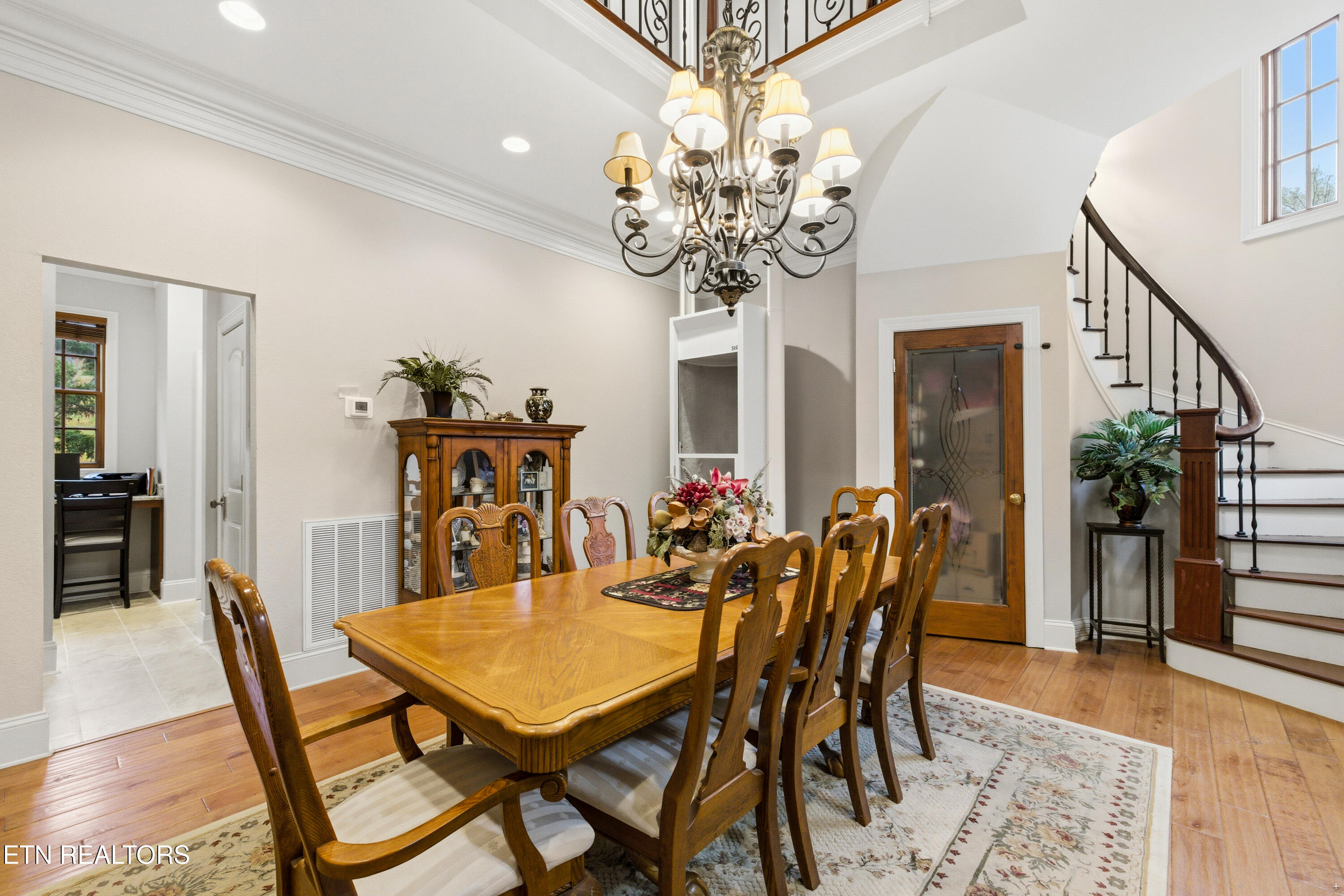 1818 Calgary Falls Lane Knoxville TN 37931