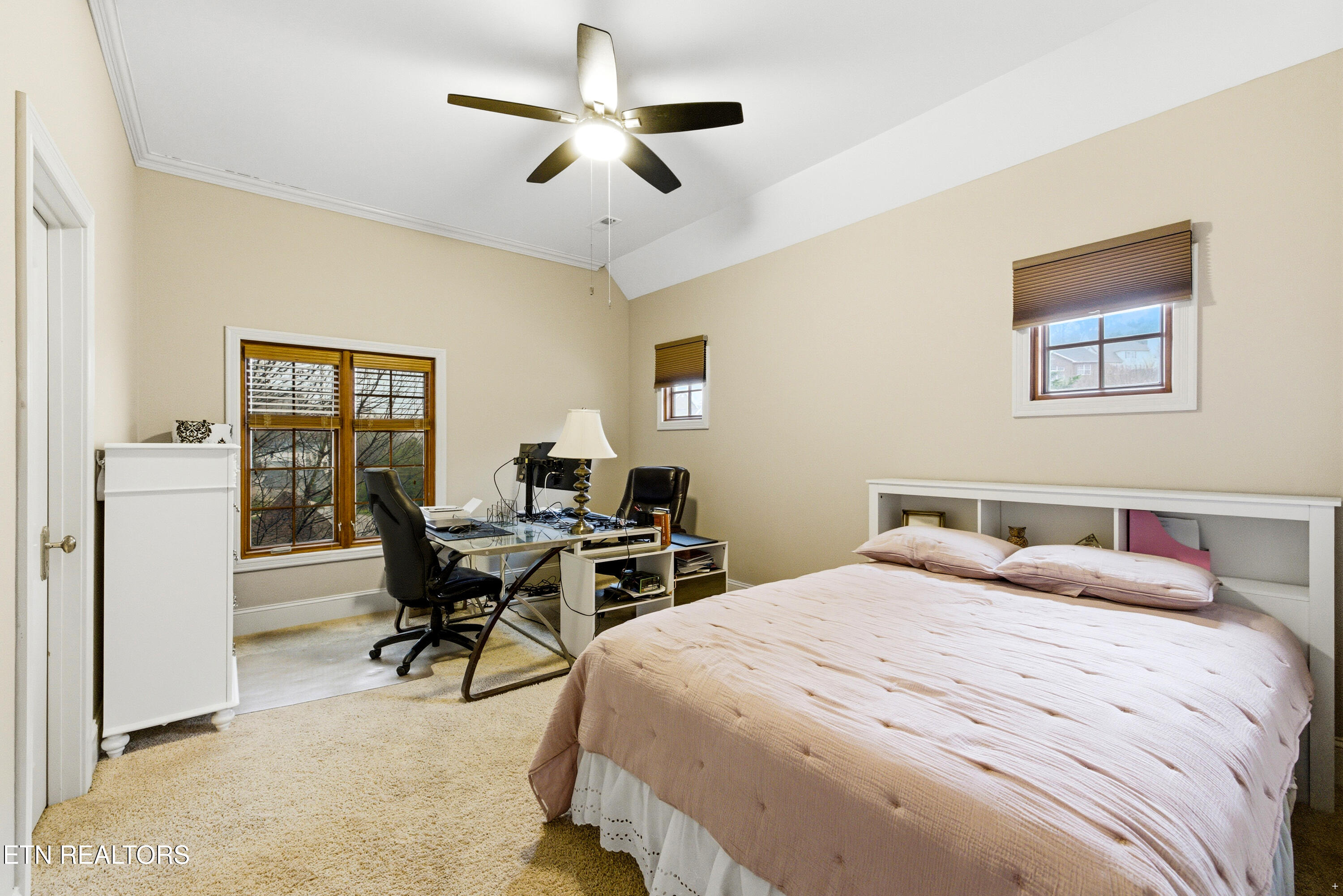 1818 Calgary Falls Lane Knoxville TN 37931