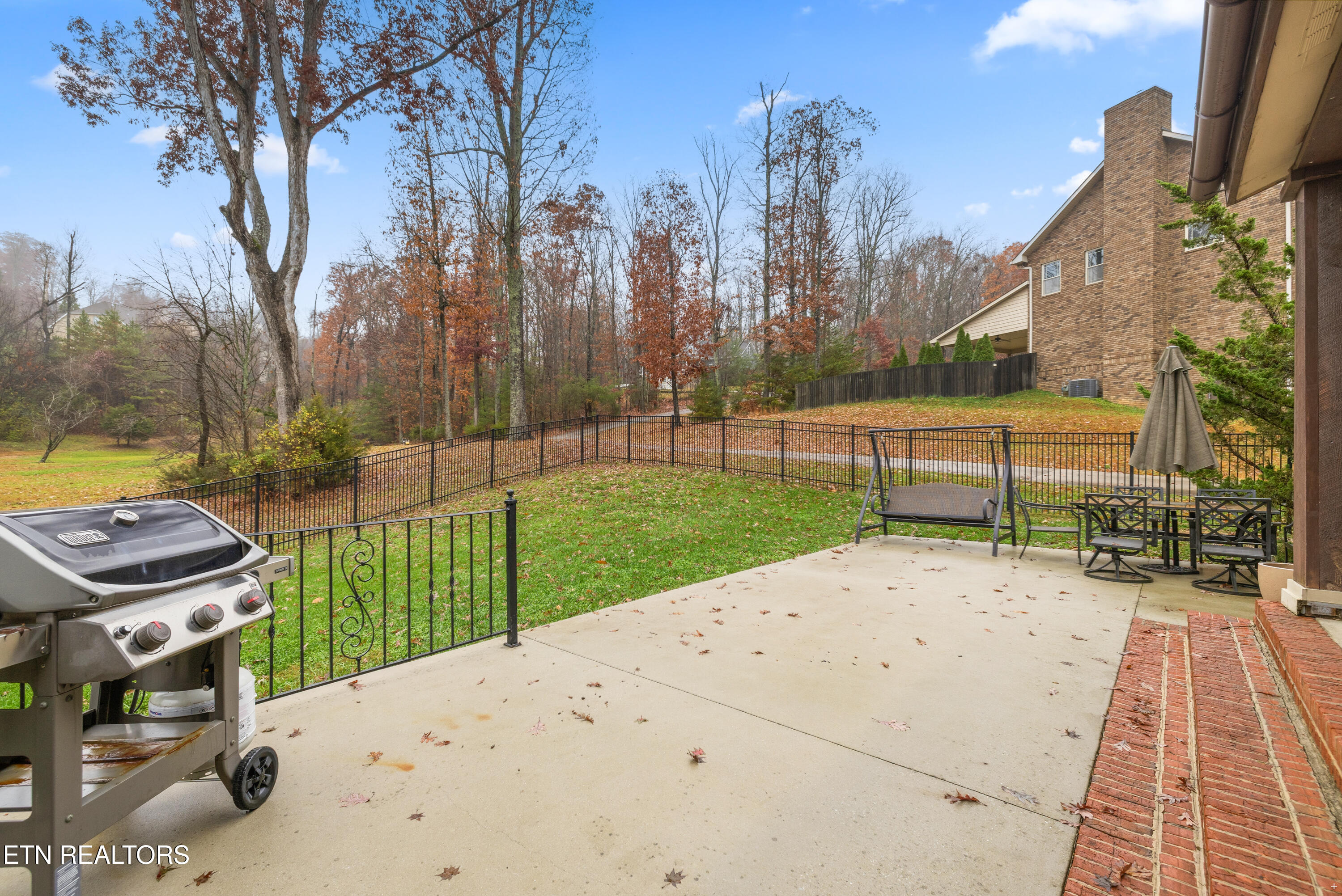 1818 Calgary Falls Lane Knoxville TN 37931