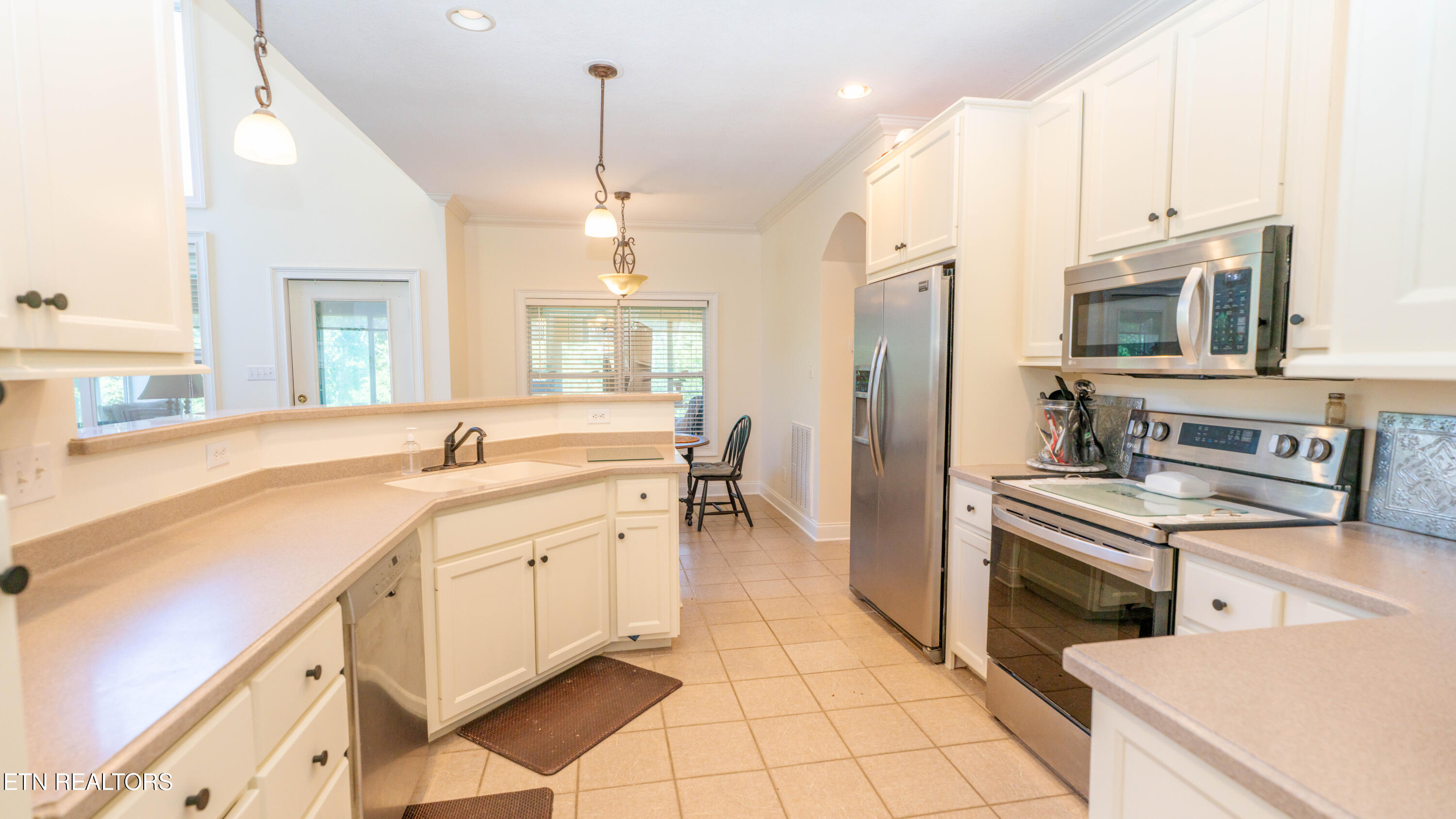 3512 Cabin Ridge Road Louisville TN 37777