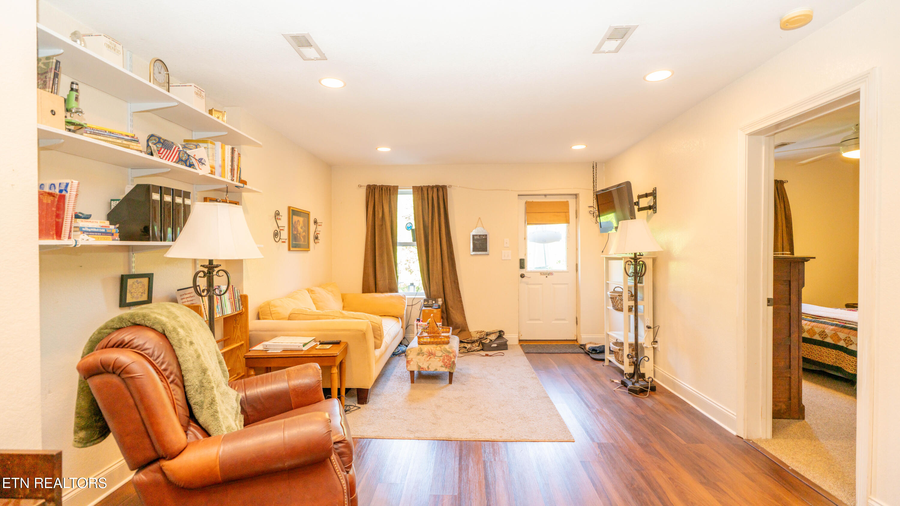 3512 Cabin Ridge Road Louisville TN 37777