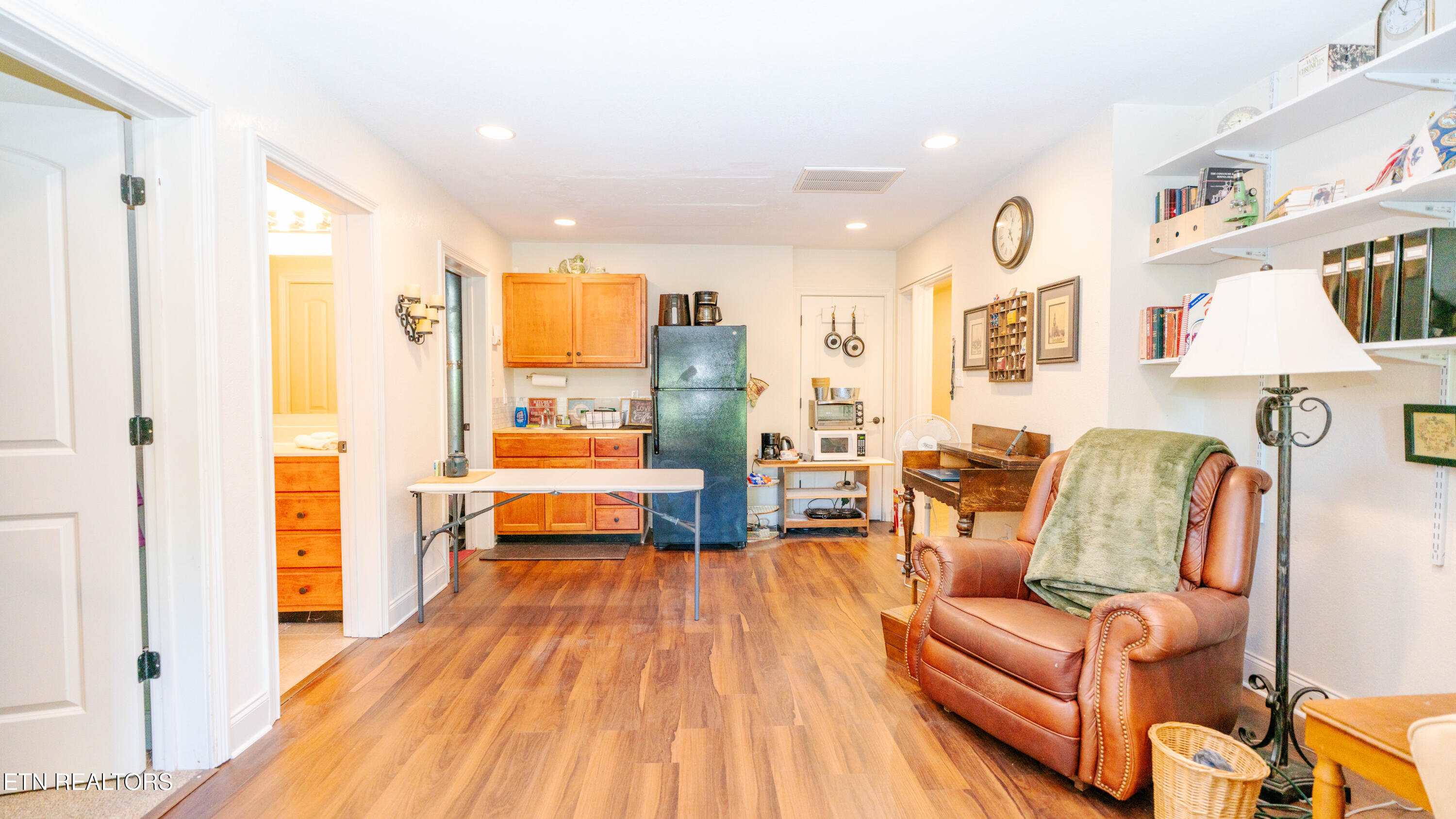 3512 Cabin Ridge Road Louisville TN 37777