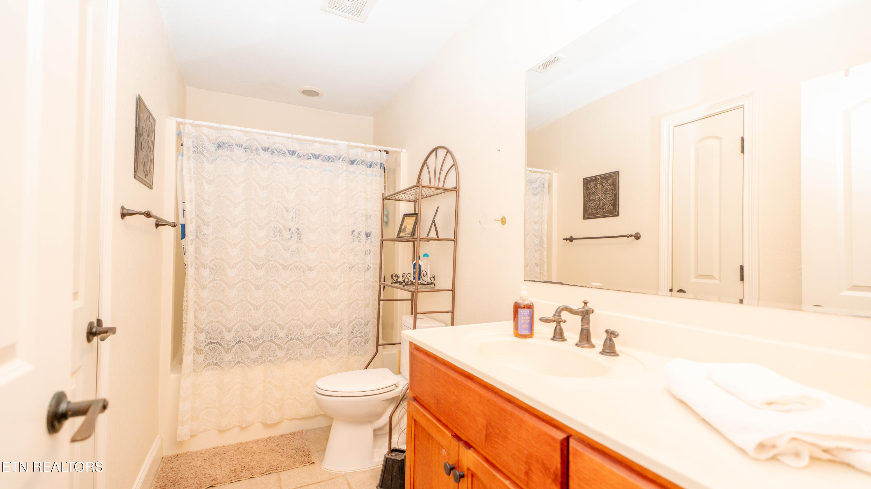 3512 Cabin Ridge Road Louisville TN 37777
