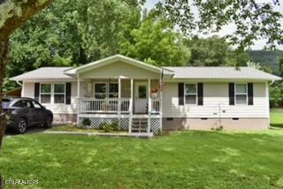 181 Spring Street Spring City TN 37381