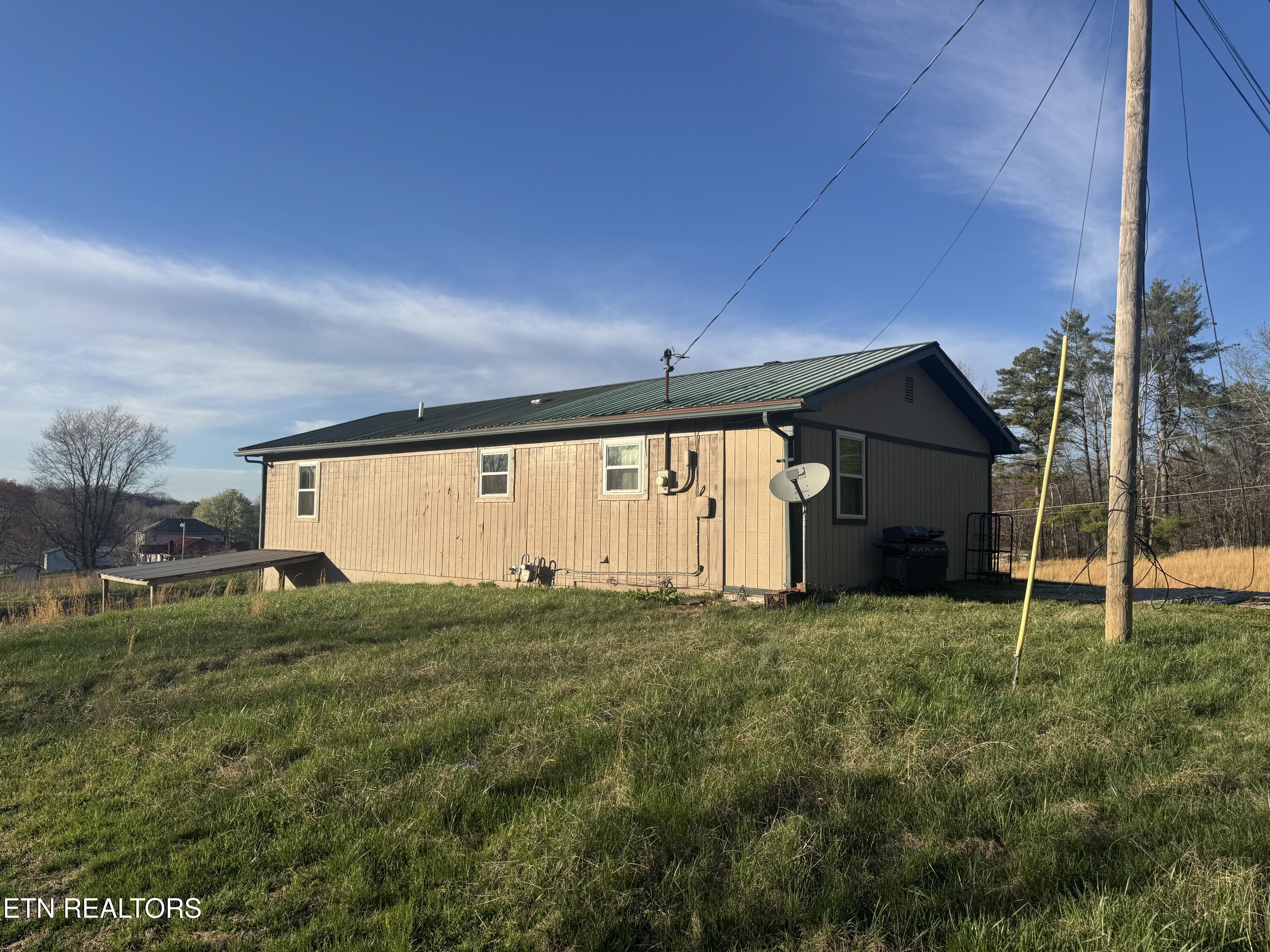 318 Ped Road Winfield TN 37892