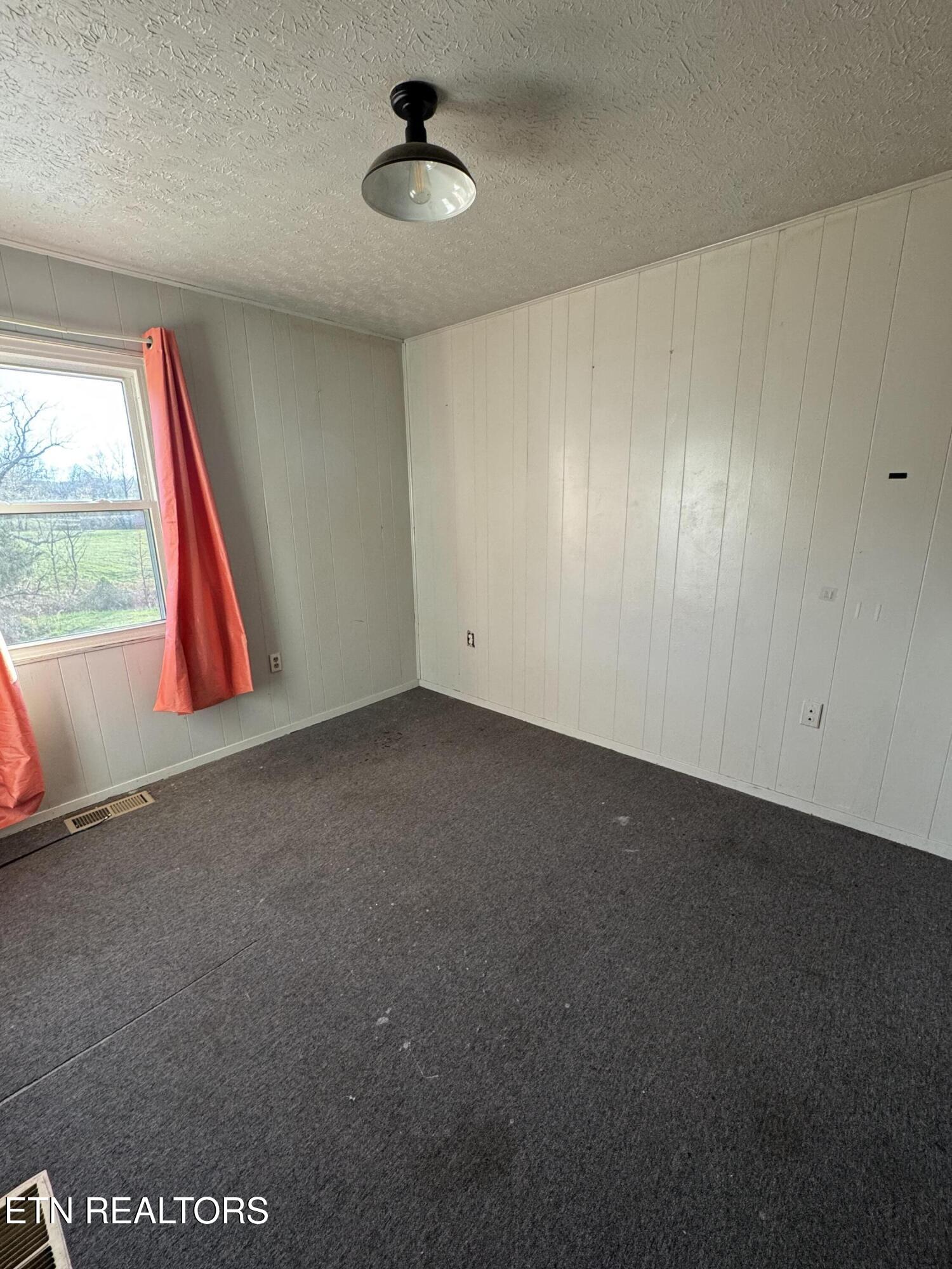 318 Ped Road Winfield TN 37892