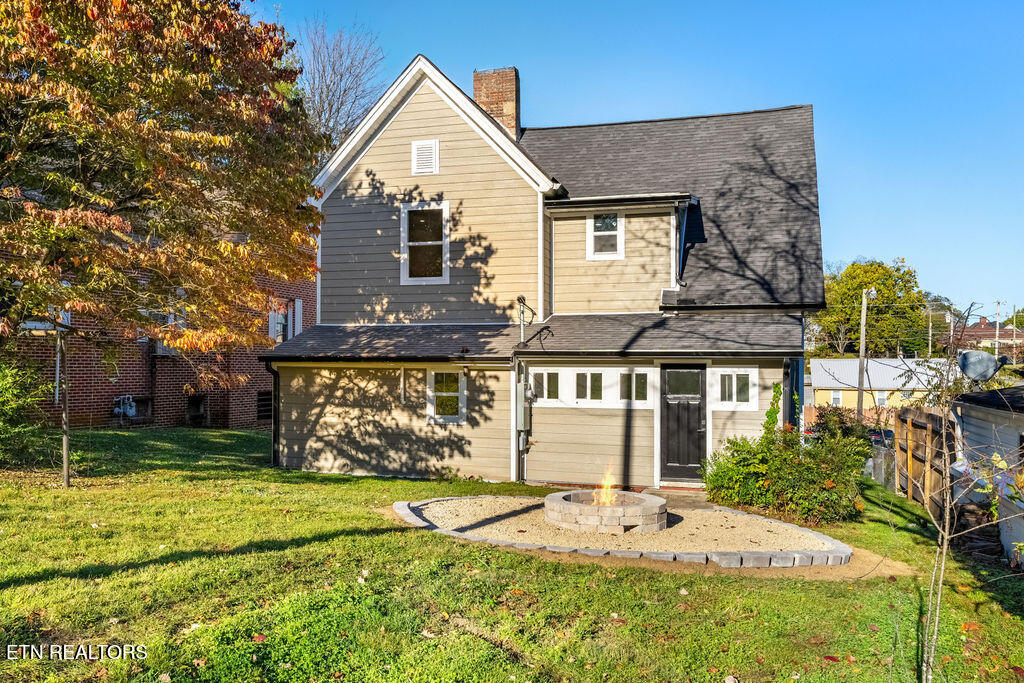 302 N B Street Lenoir City TN 37771