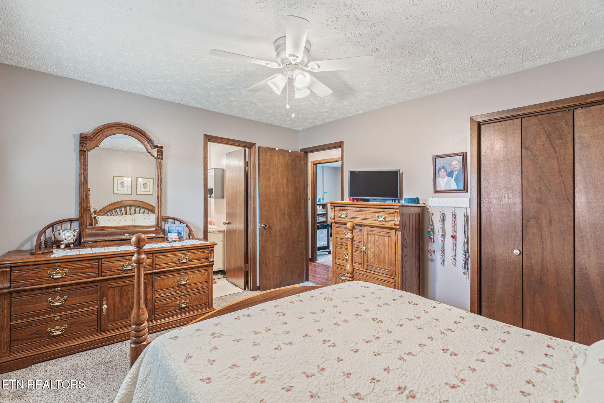 7301 Oxmoor Road Knoxville TN 37931