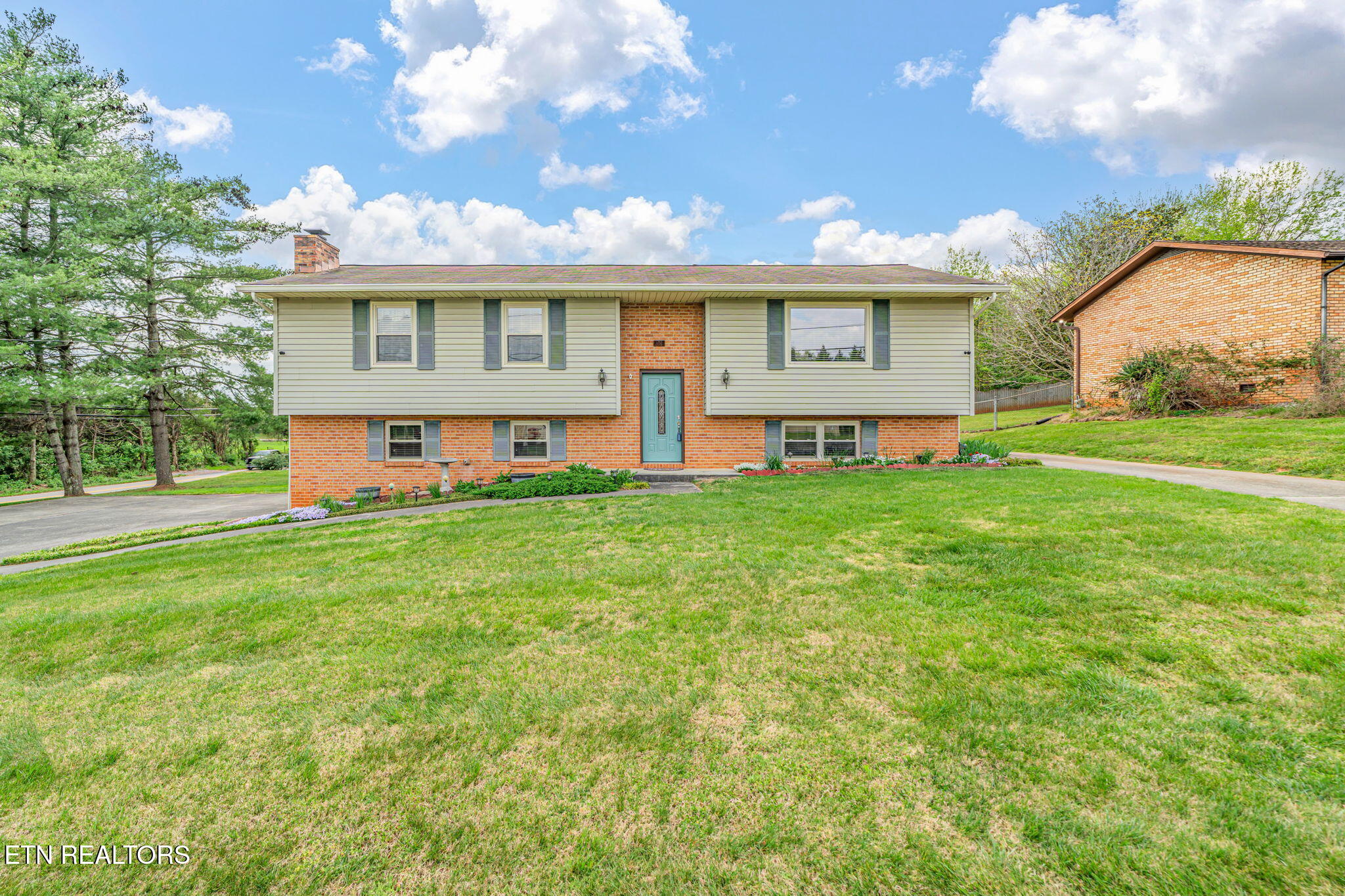 7301 Oxmoor Road Knoxville TN 37931
