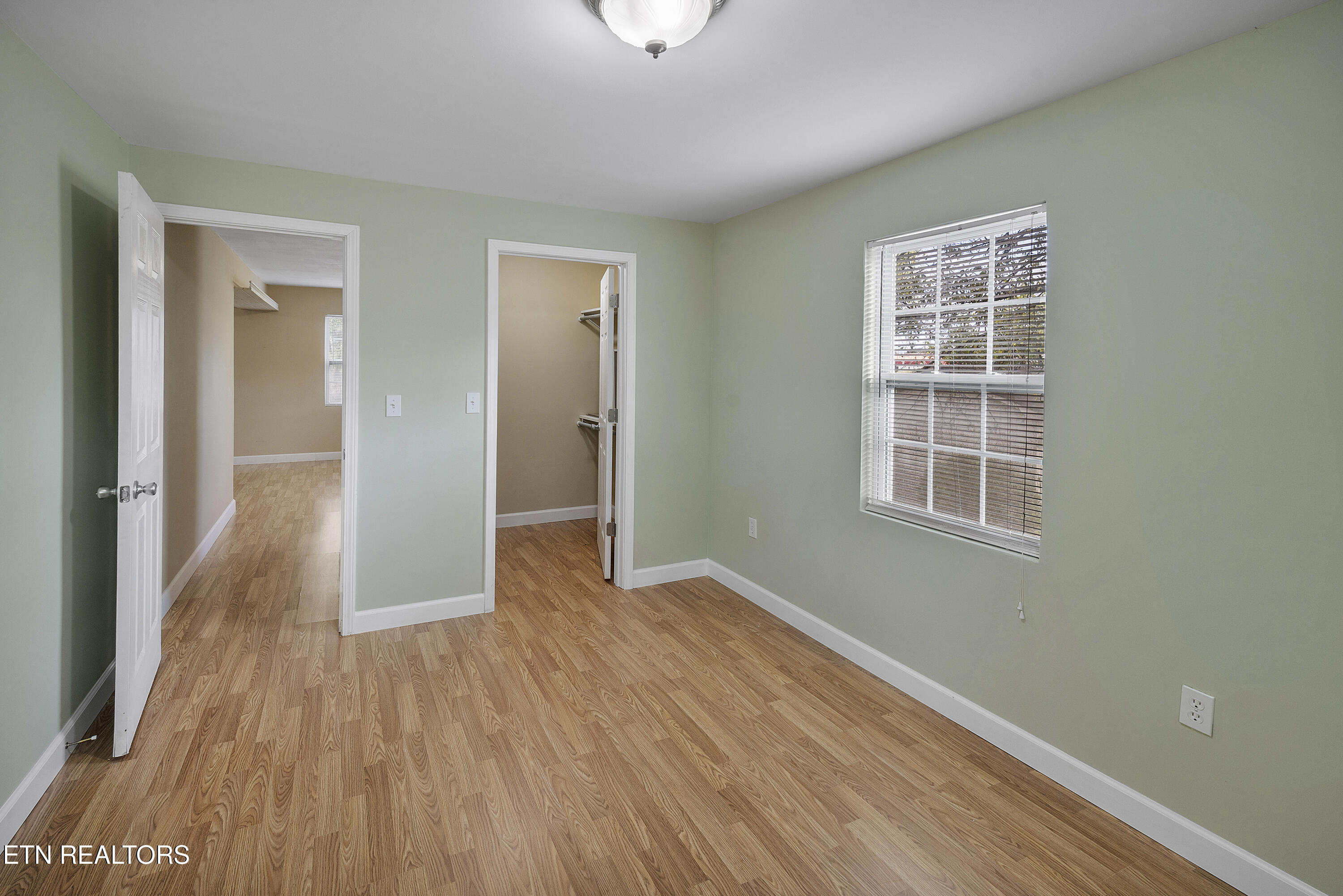 322 Oakdale Street Maryville TN 37801