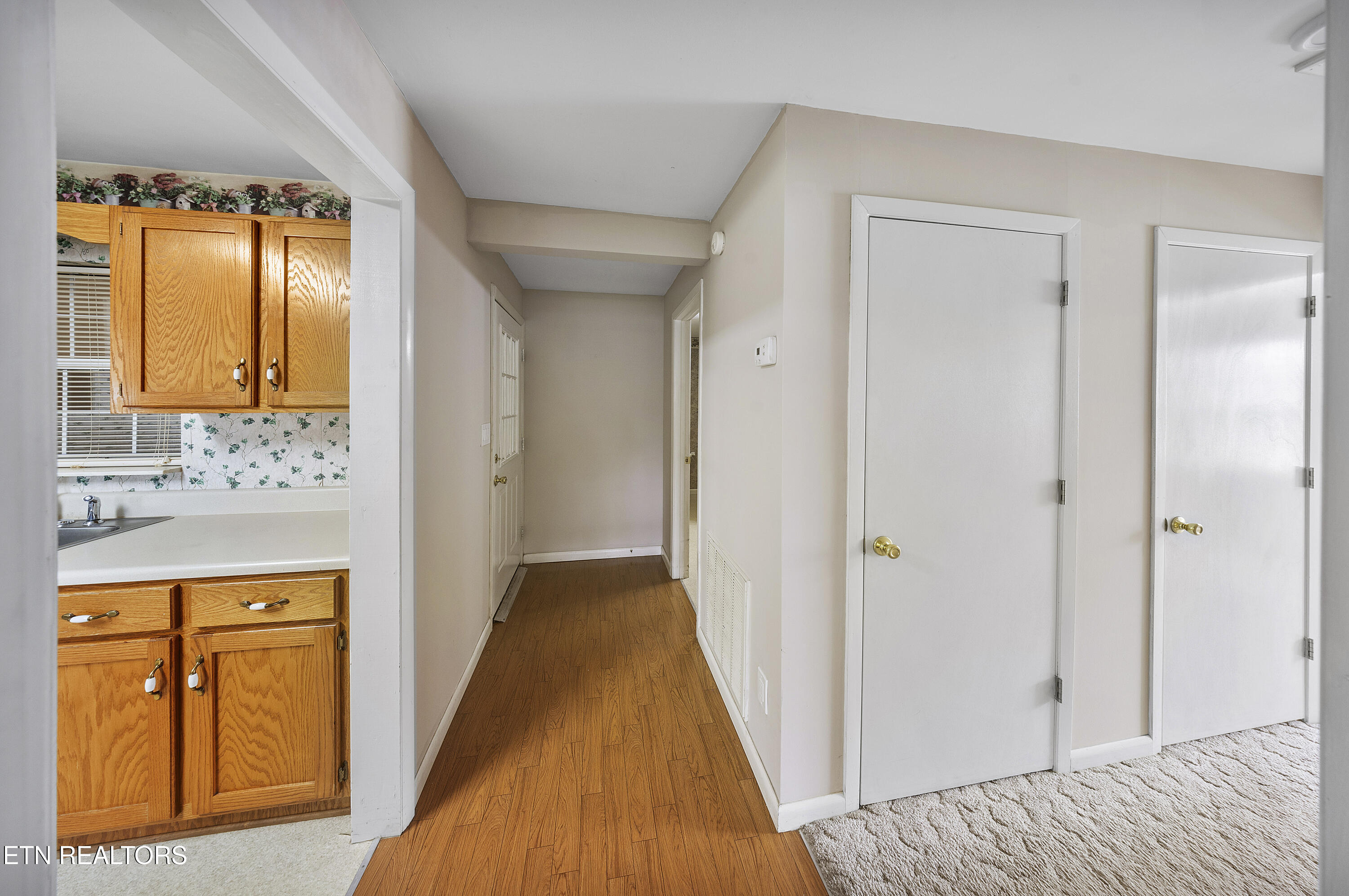 322 Oakdale Street Maryville TN 37801