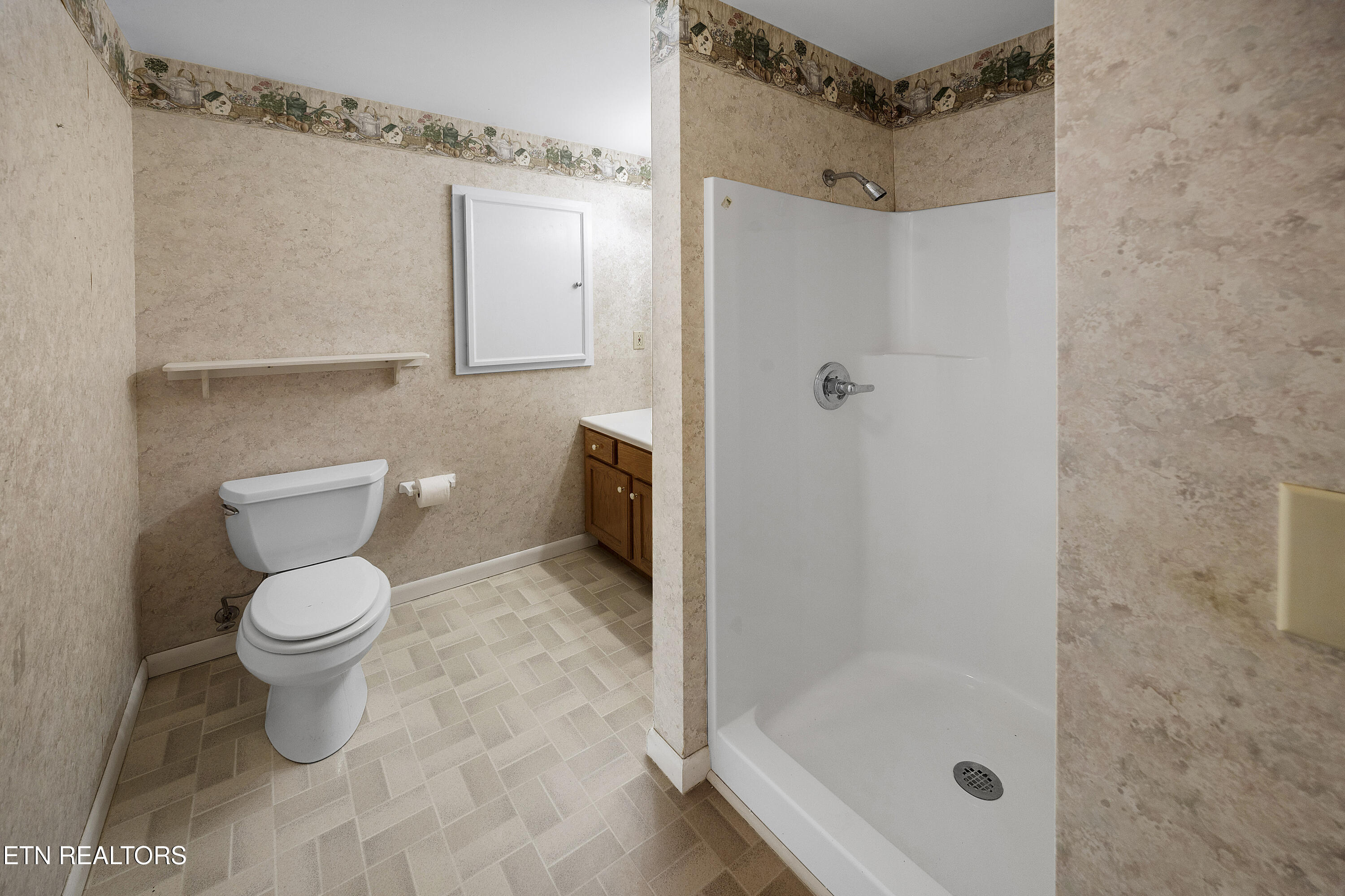 322 Oakdale Street Maryville TN 37801