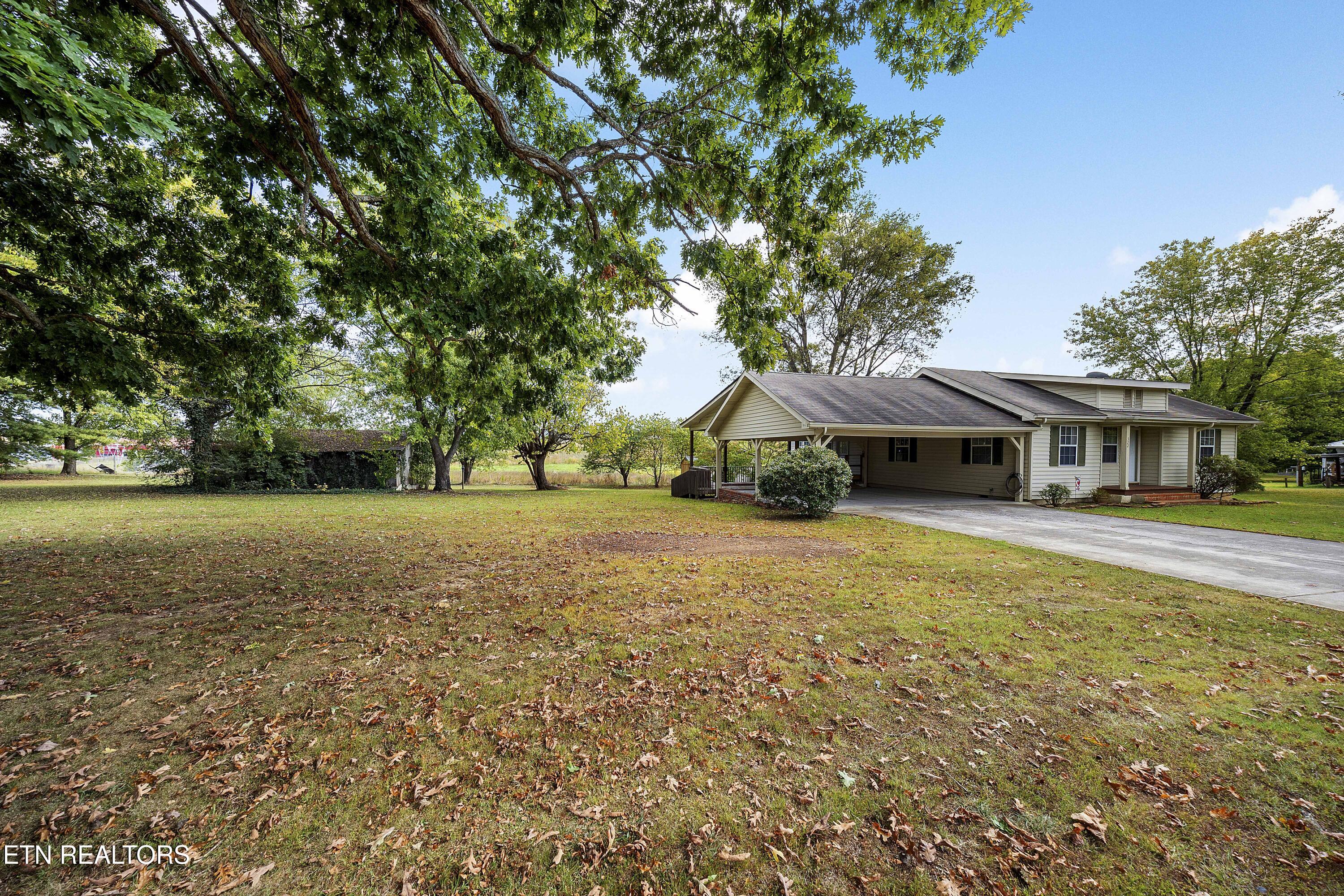 322 Oakdale Street Maryville TN 37801