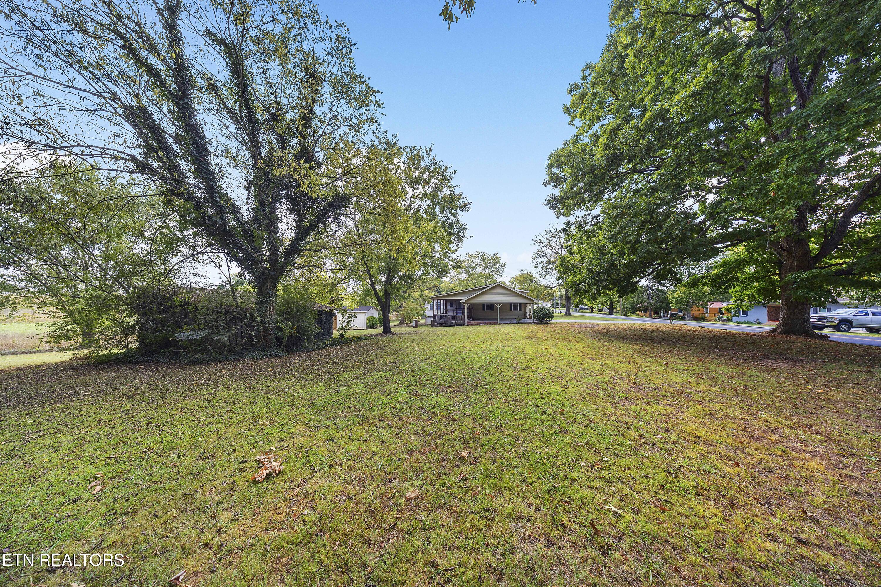 322 Oakdale Street Maryville TN 37801
