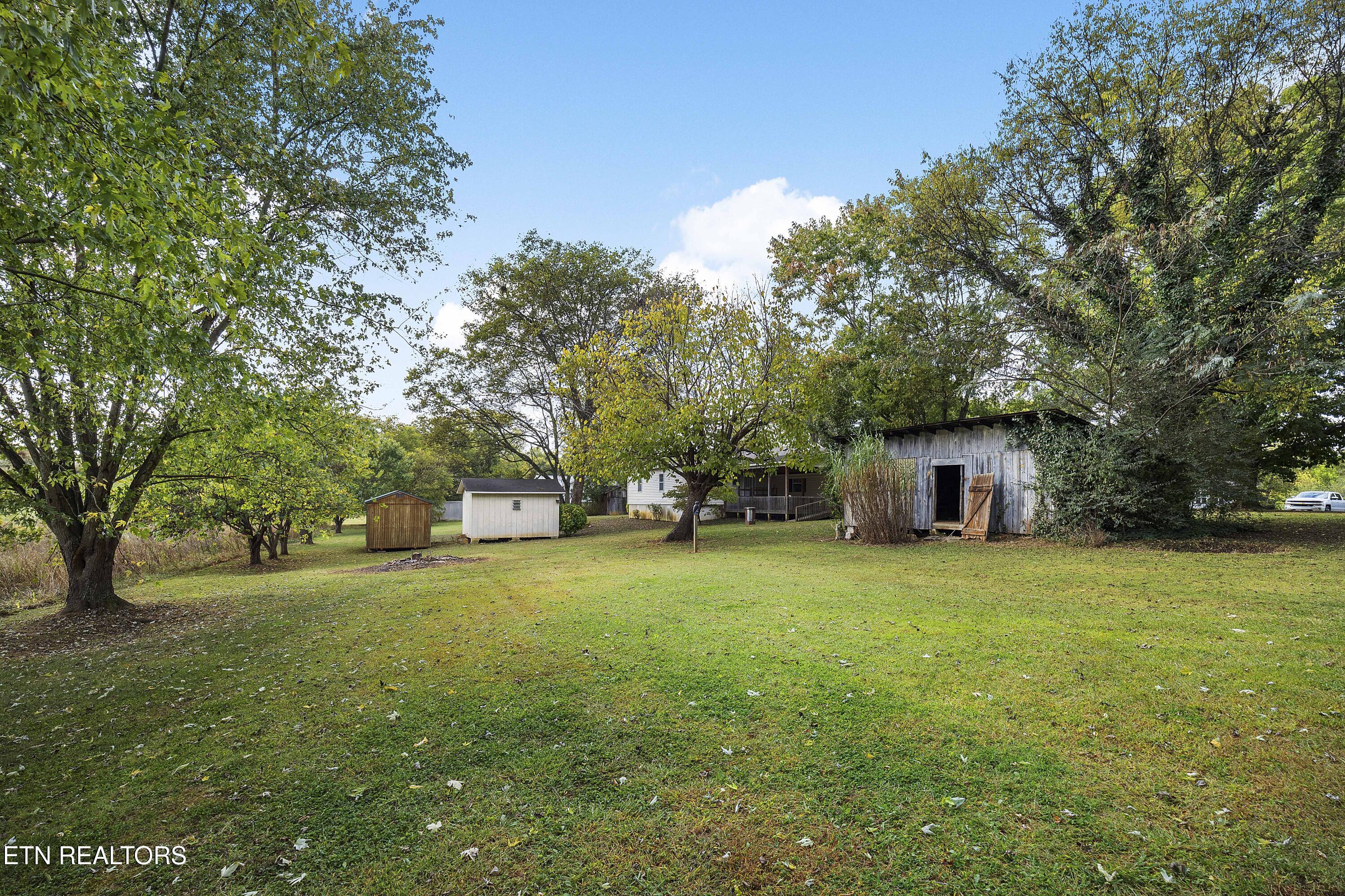322 Oakdale Street Maryville TN 37801