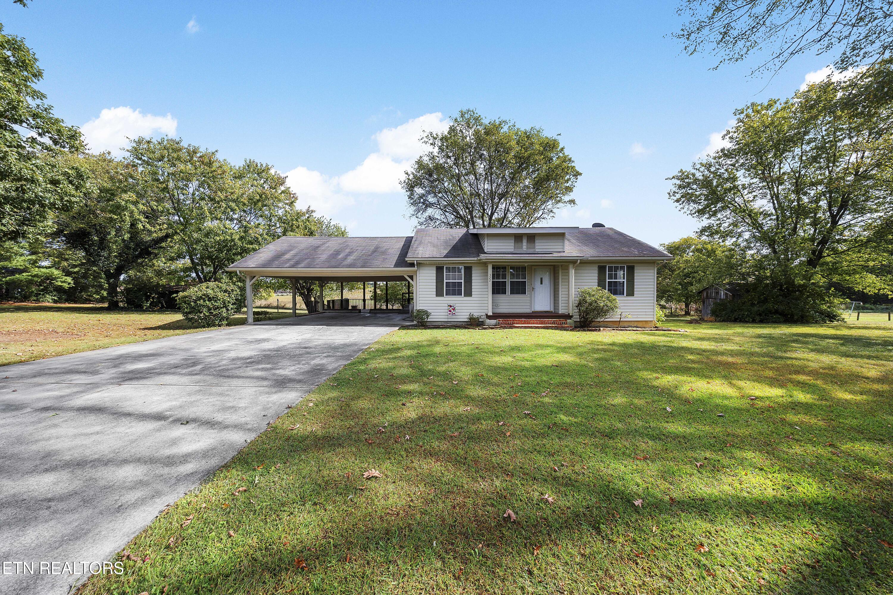 322 Oakdale Street Maryville TN 37801