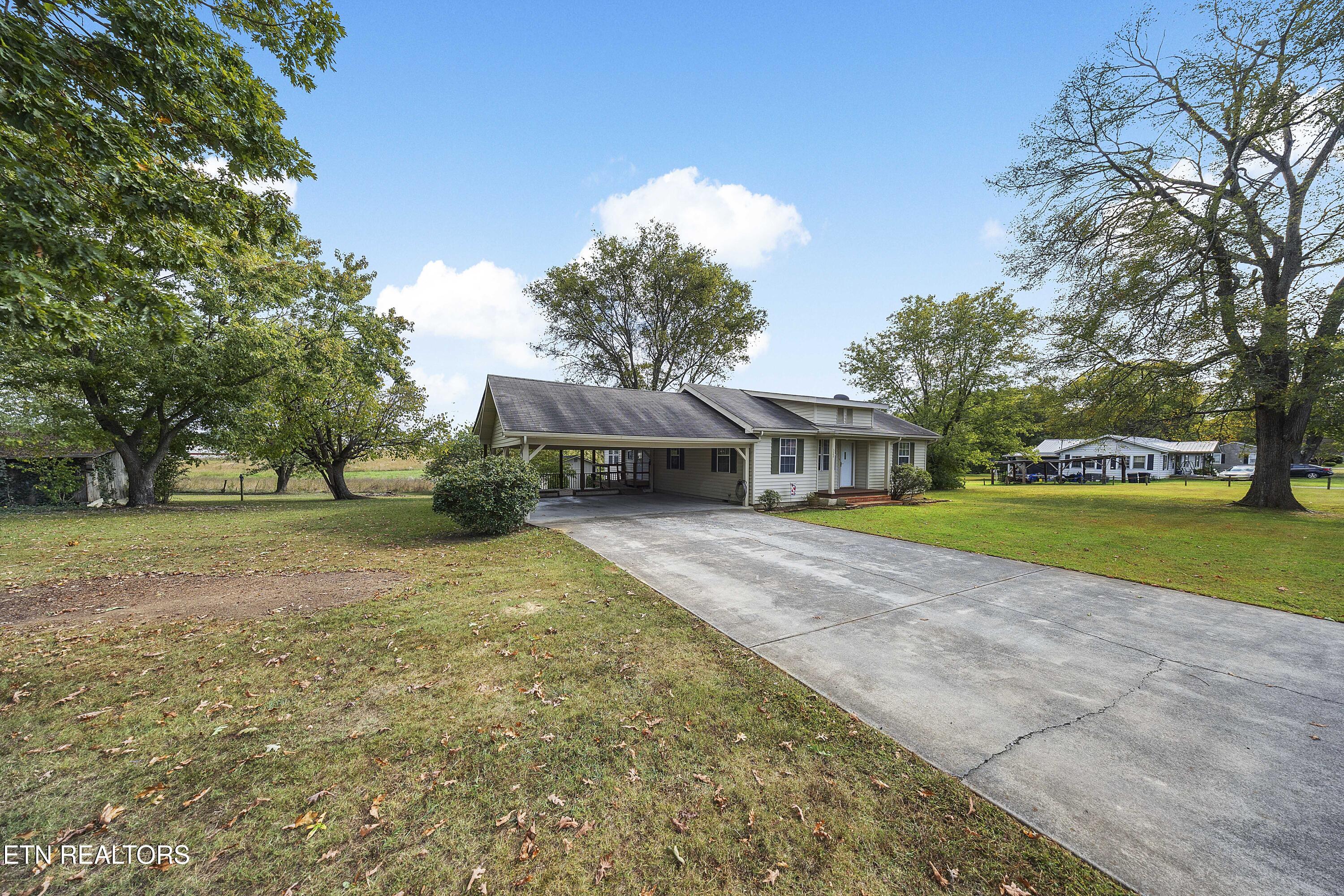 322 Oakdale Street Maryville TN 37801