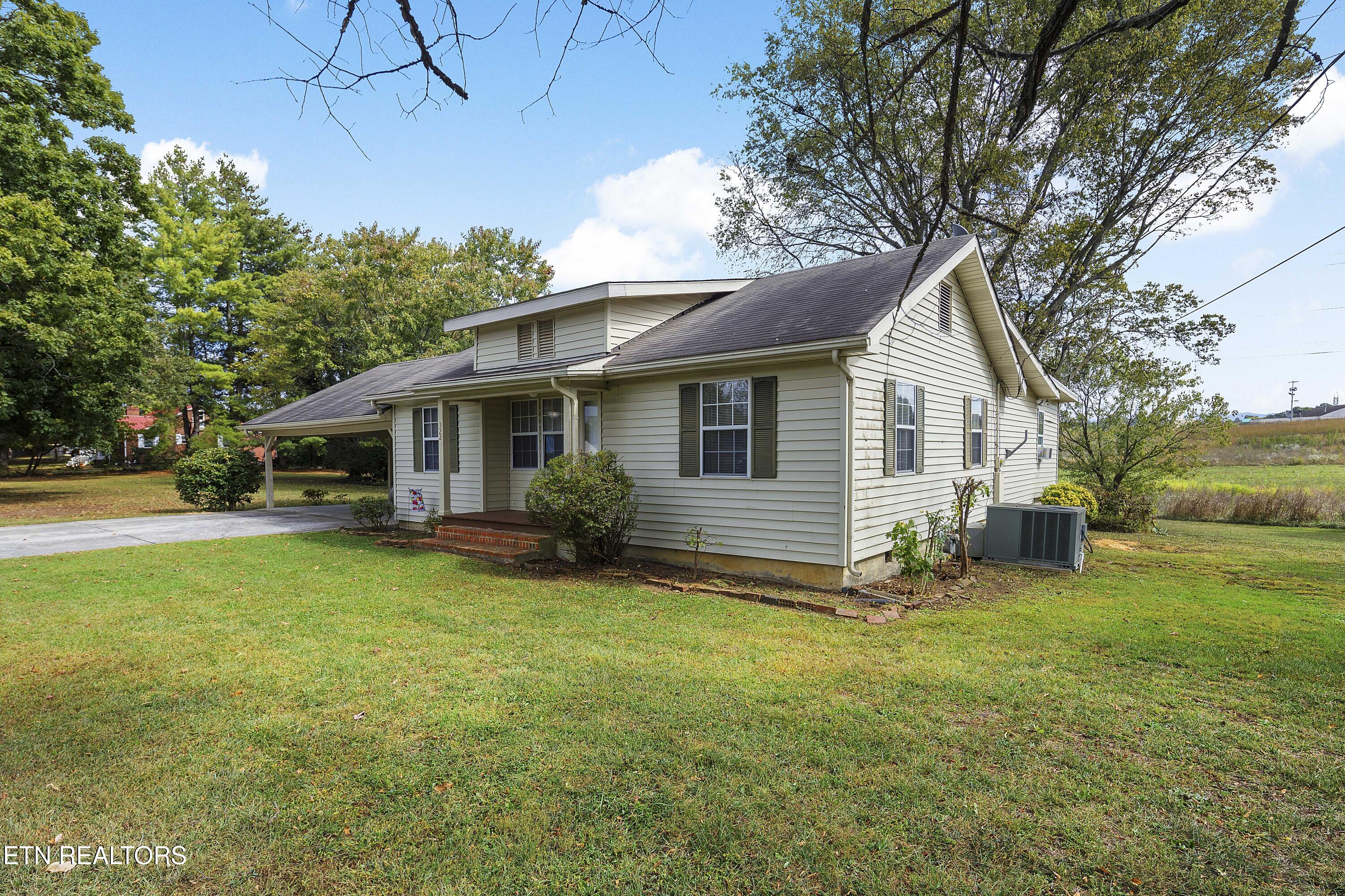 322 Oakdale Street Maryville TN 37801