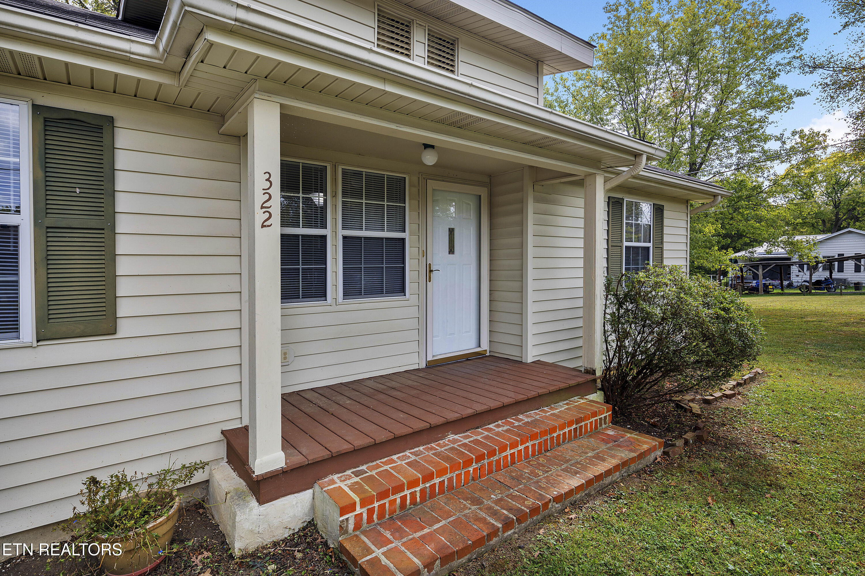 322 Oakdale Street Maryville TN 37801
