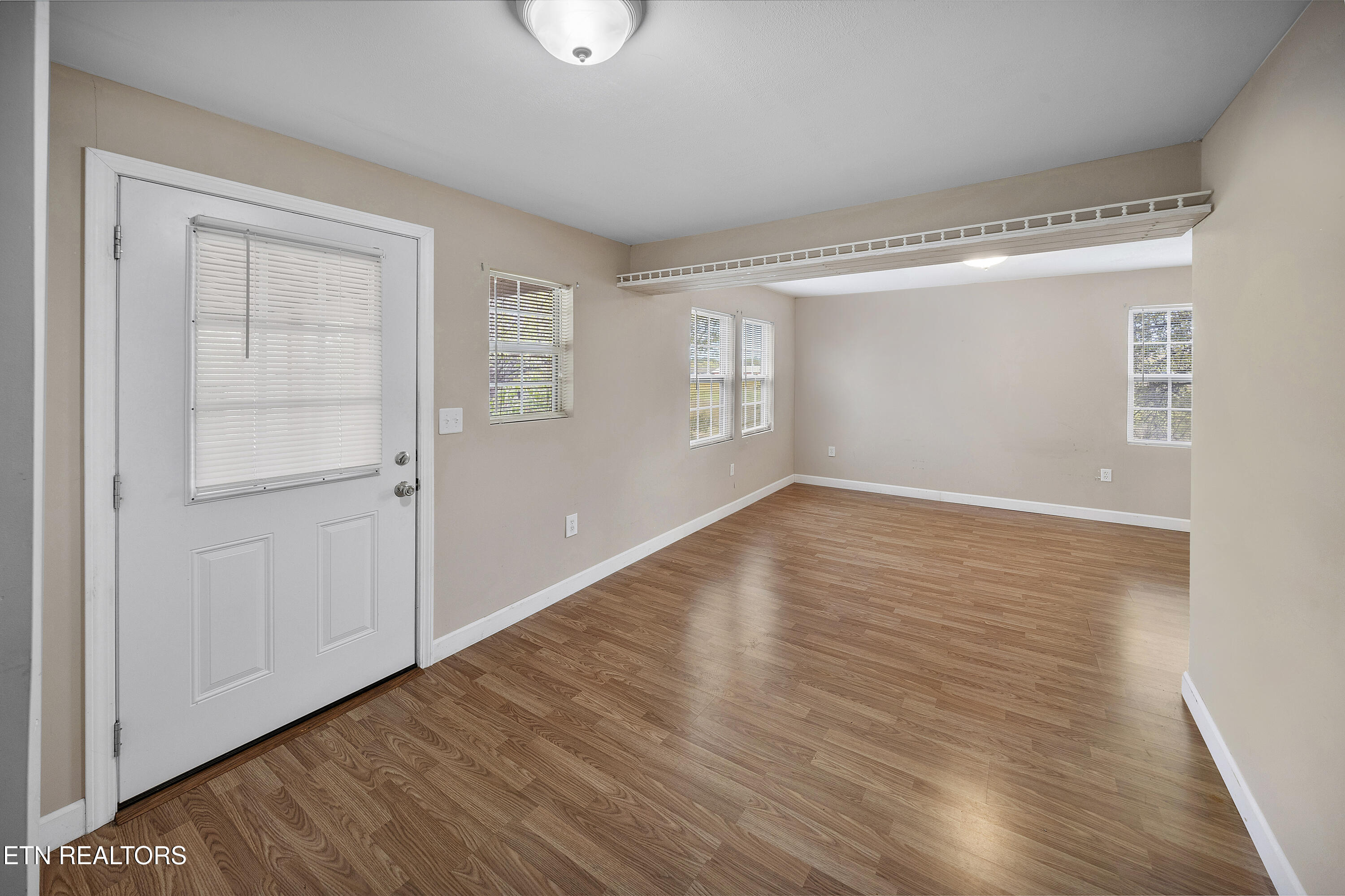 322 Oakdale Street Maryville TN 37801