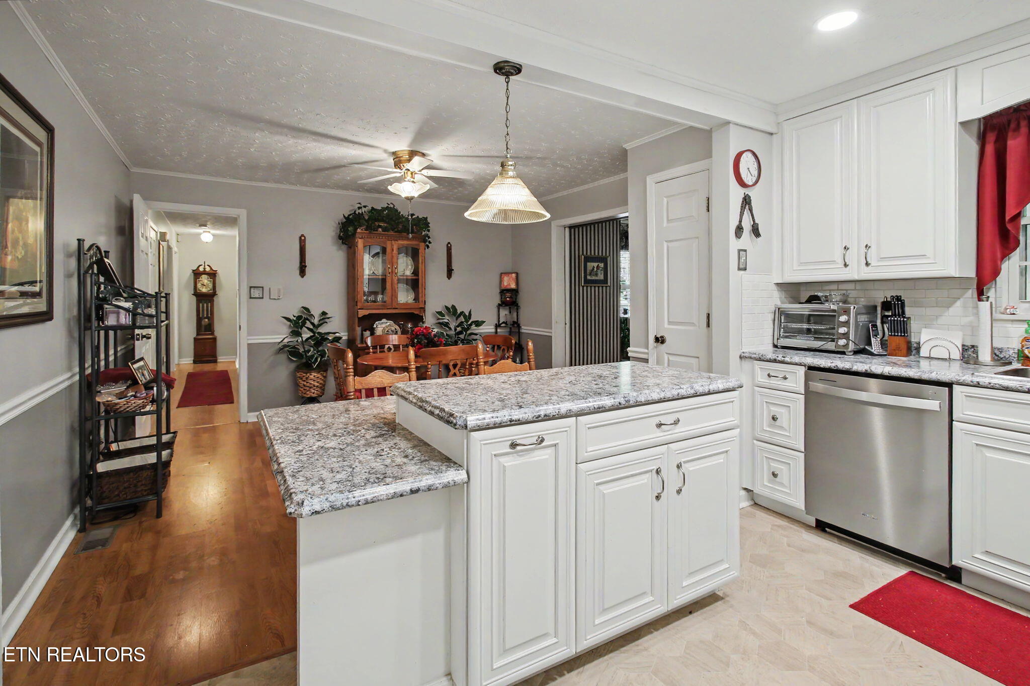 3726 Cherrylog Road Knoxville TN 37921