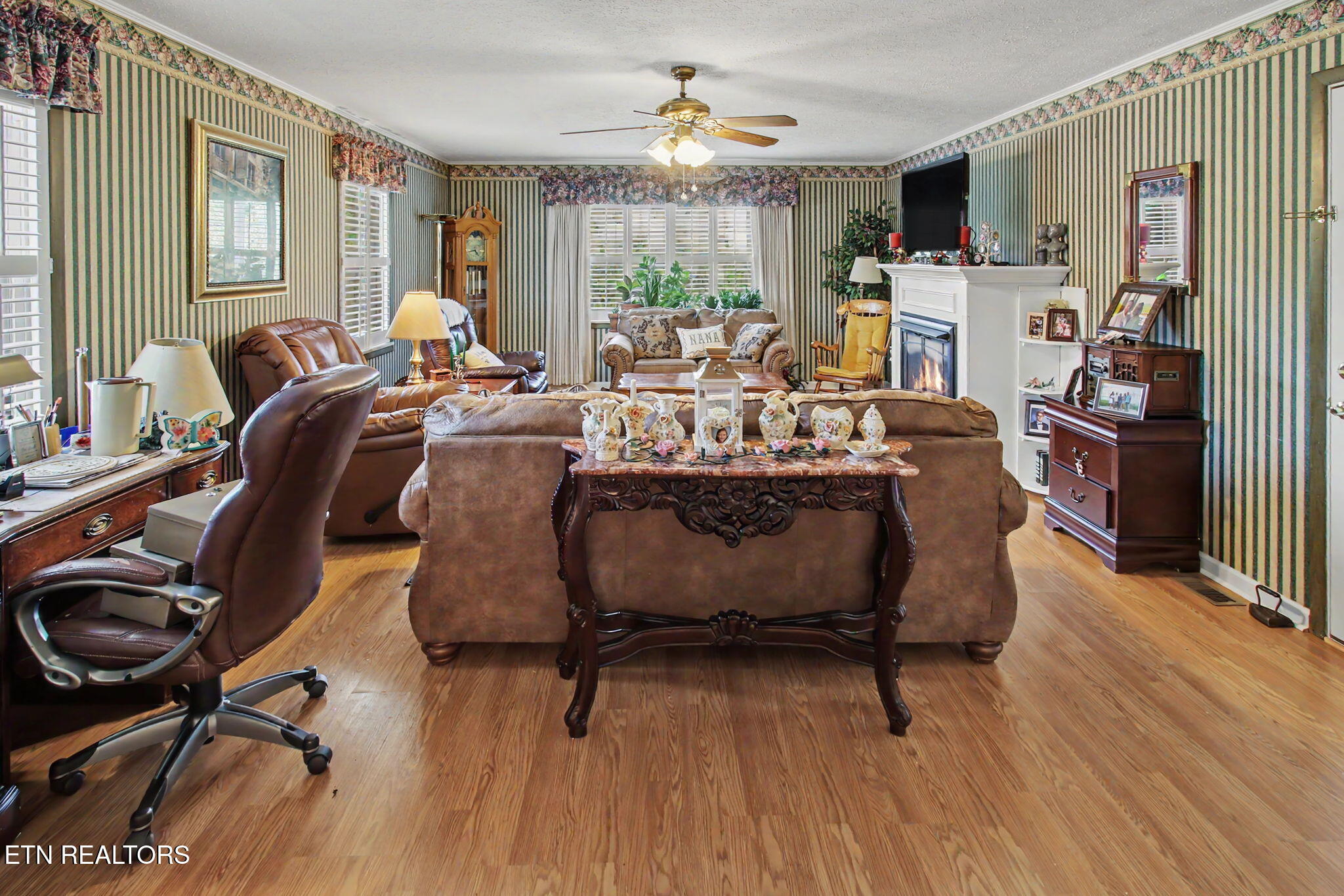 3726 Cherrylog Road Knoxville TN 37921