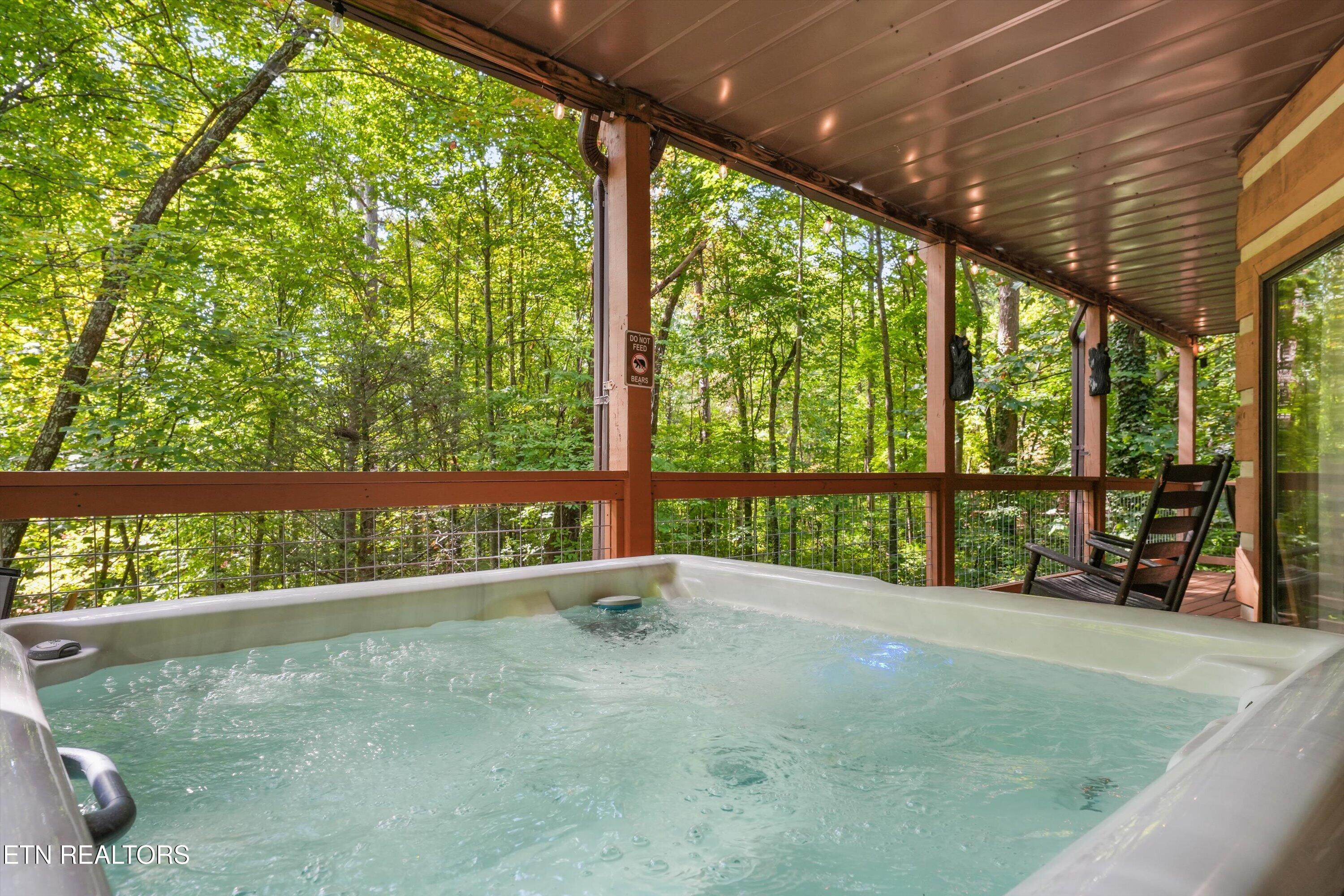 1016 Rast Court Gatlinburg TN 37738